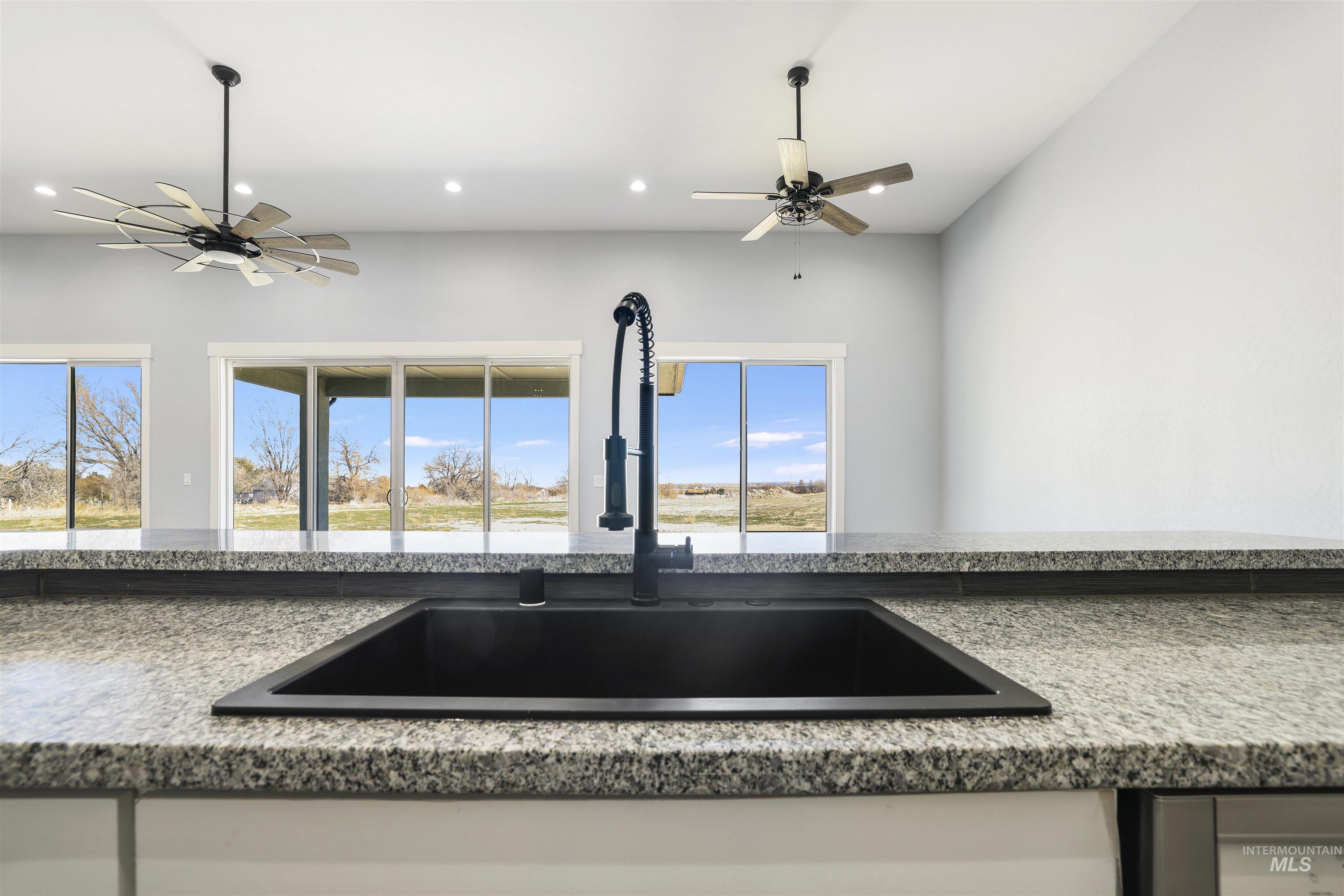 2514 Tulip cir, Twin Falls, Idaho 83301, 4 Bedrooms, 2.5 Bathrooms, Residential For Sale, Price $815,000, 98978017