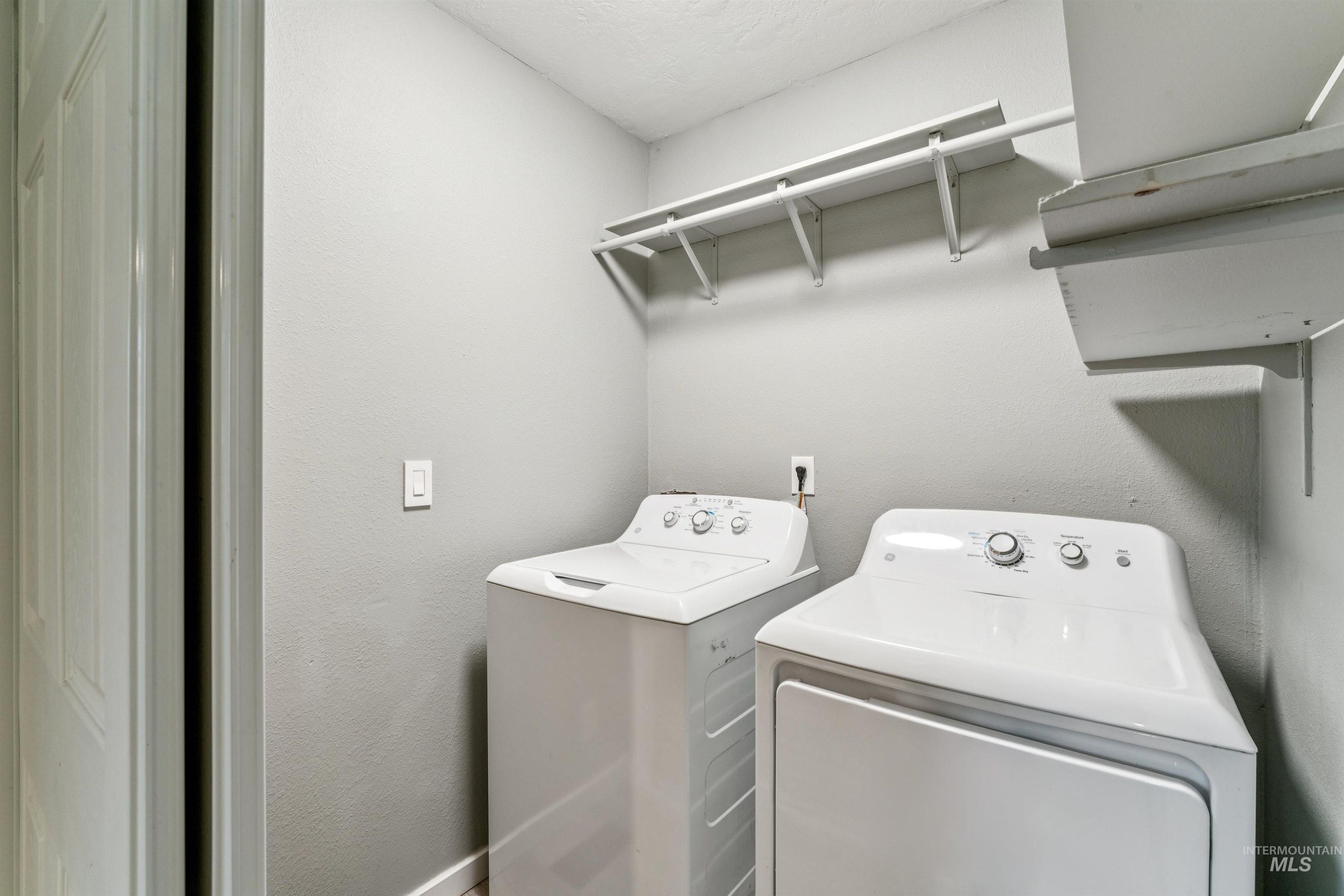 1288 E Sothesby St, Meridian, Idaho 83642, 3 Bedrooms, 2 Bathrooms, Residential For Sale, Price $429,900,MLS 98978018