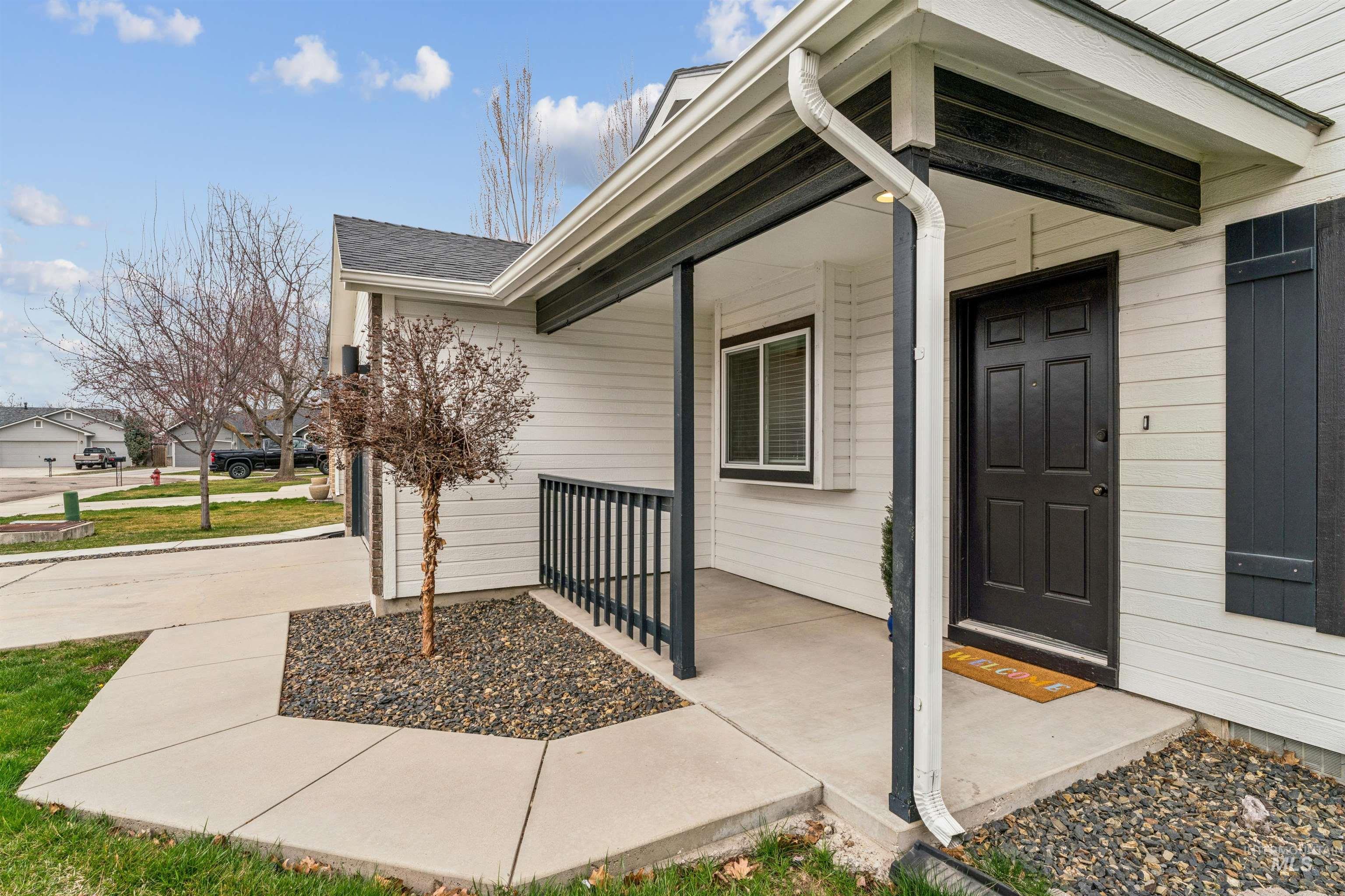 1288 E Sothesby St, Meridian, Idaho 83642, 3 Bedrooms, 2 Bathrooms, Residential For Sale, Price $429,900,MLS 98978018