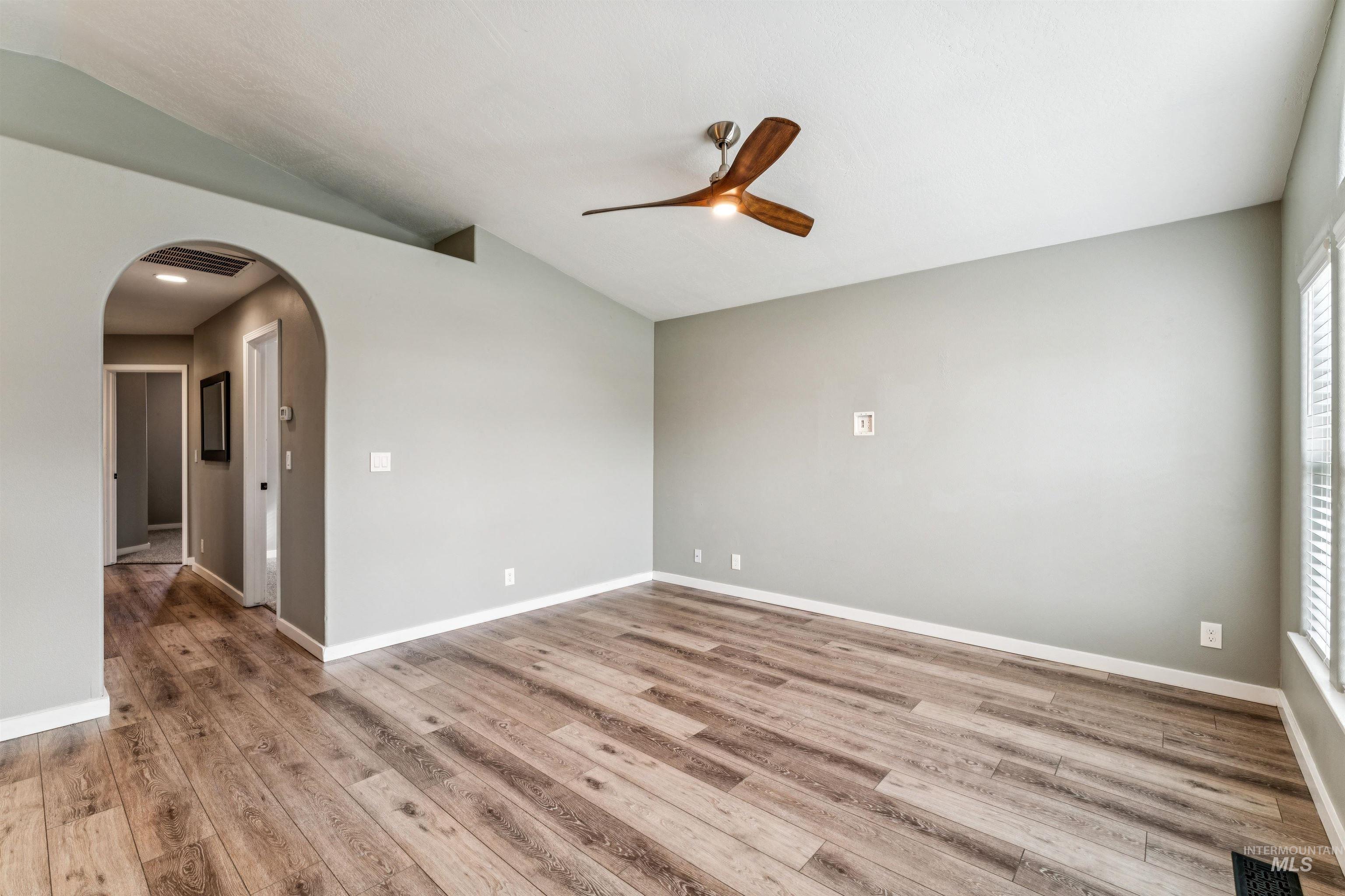 1288 E Sothesby St, Meridian, Idaho 83642, 3 Bedrooms, 2 Bathrooms, Residential For Sale, Price $429,900,MLS 98978018