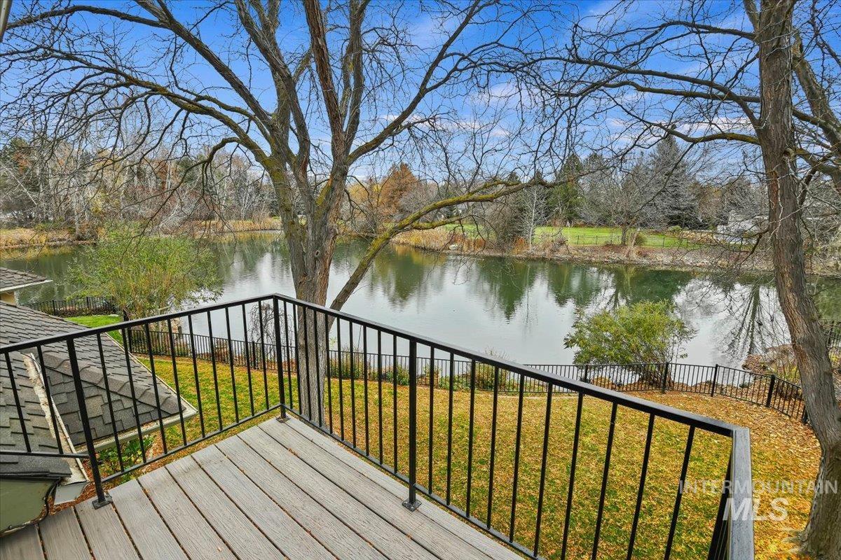 5280 N Lakemont Ln, Garden City, Idaho 83714, 3 Bedrooms, 2.5 Bathrooms, Residential For Sale, Price $1,550,000, 98978020