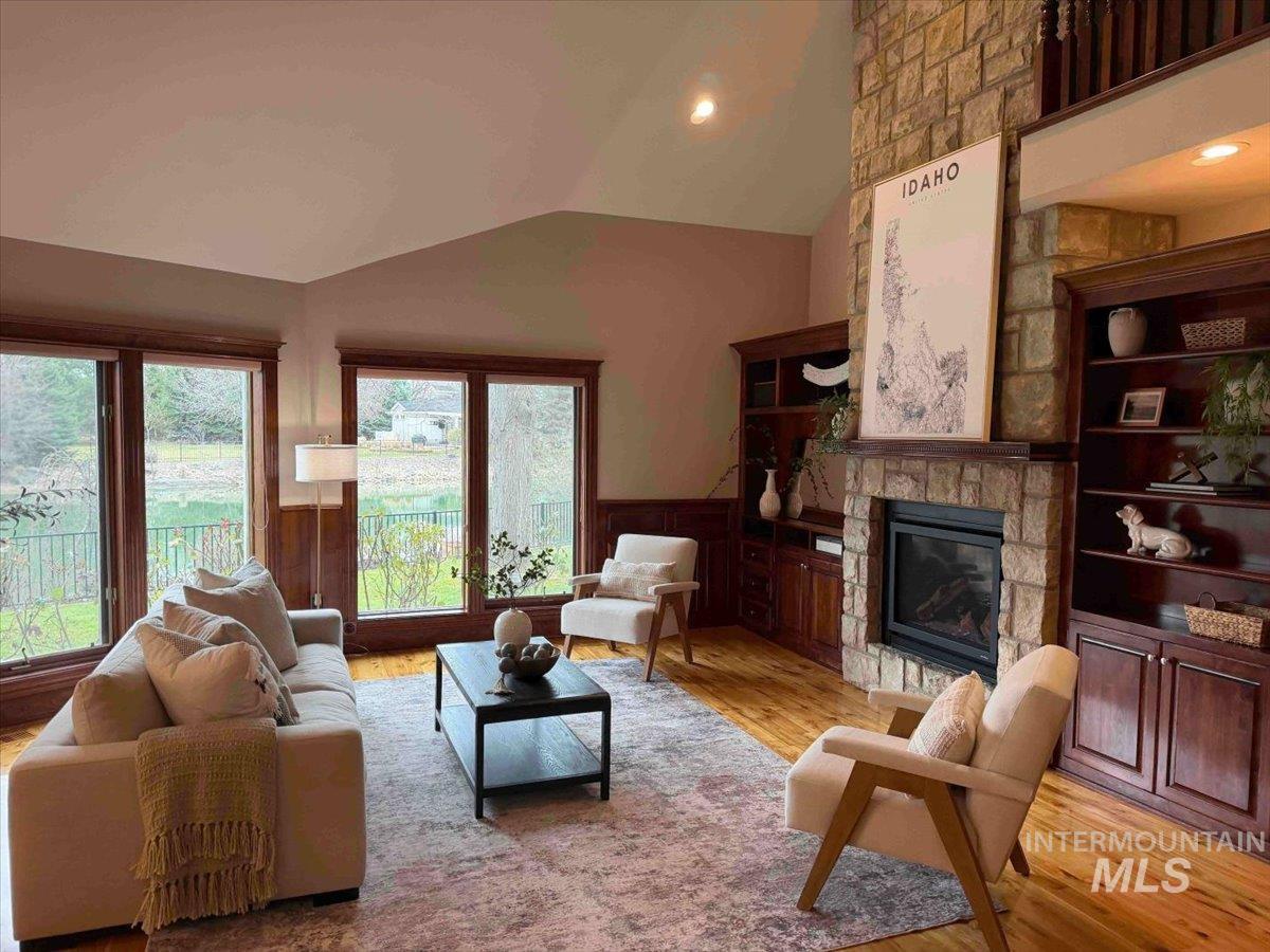 5280 N Lakemont Ln, Garden City, Idaho 83714, 3 Bedrooms, 2.5 Bathrooms, Residential For Sale, Price $1,550,000, 98978020