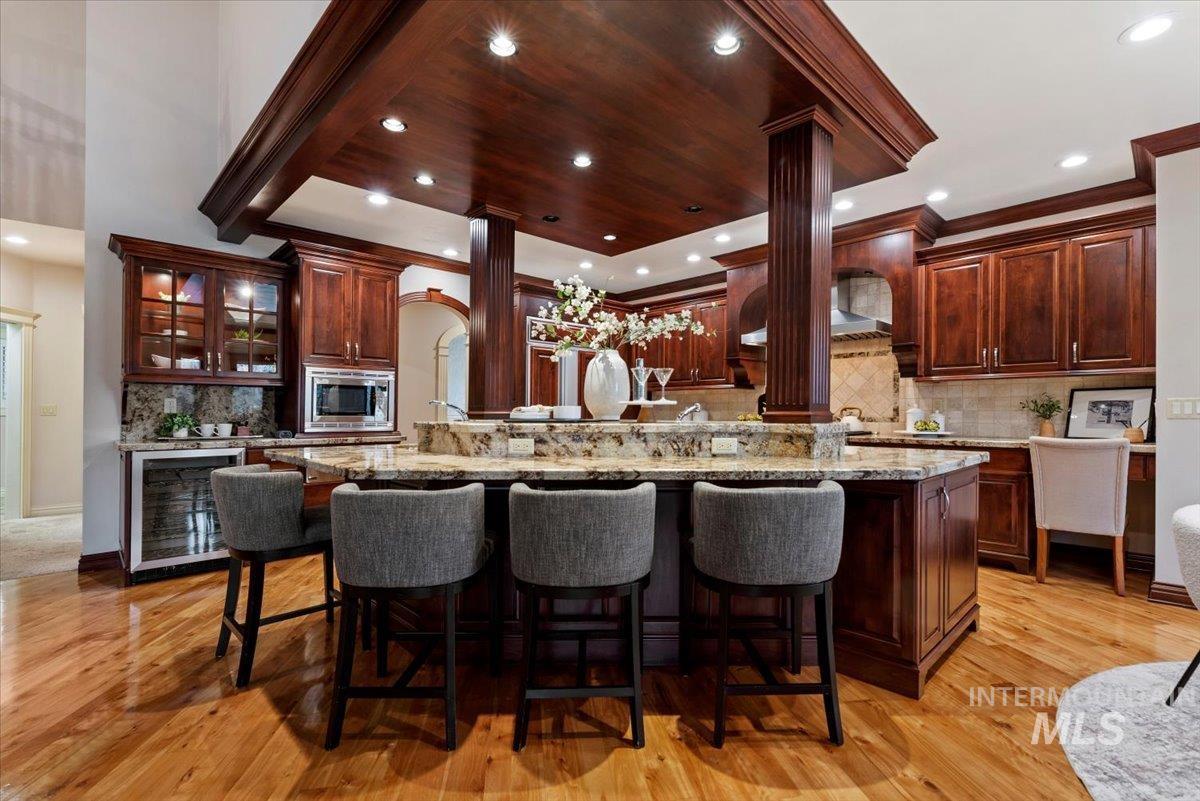 5280 N Lakemont Ln, Garden City, Idaho 83714, 3 Bedrooms, 2.5 Bathrooms, Residential For Sale, Price $1,550,000, 98978020