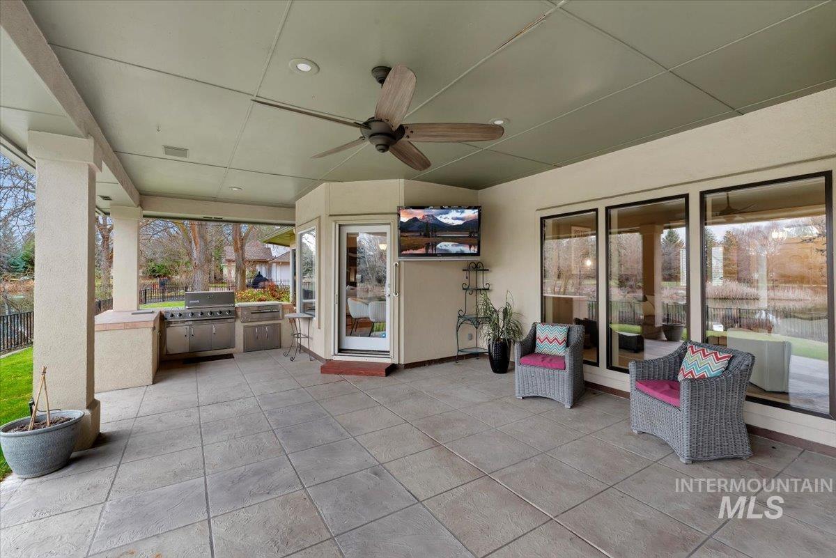 5280 N Lakemont Ln, Garden City, Idaho 83714, 3 Bedrooms, 2.5 Bathrooms, Residential For Sale, Price $1,550,000, 98978020