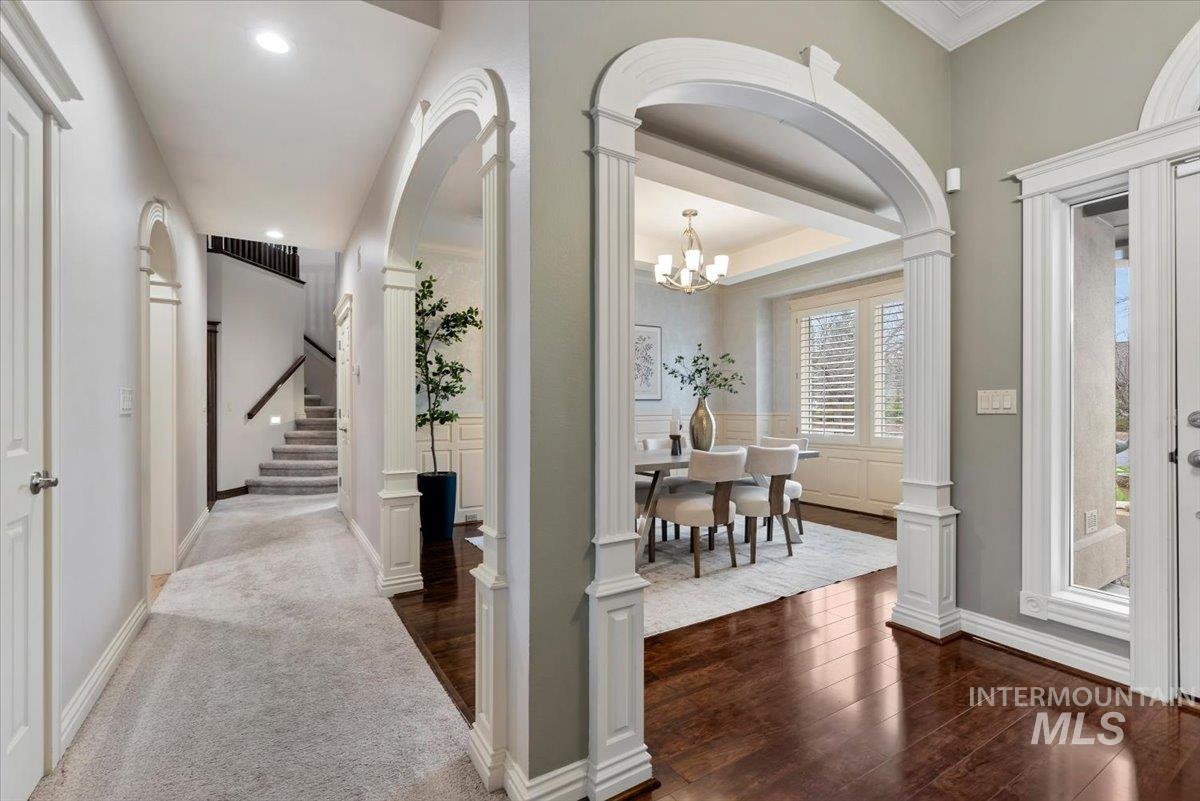 5280 N Lakemont Ln, Garden City, Idaho 83714, 3 Bedrooms, 2.5 Bathrooms, Residential For Sale, Price $1,550,000, 98978020