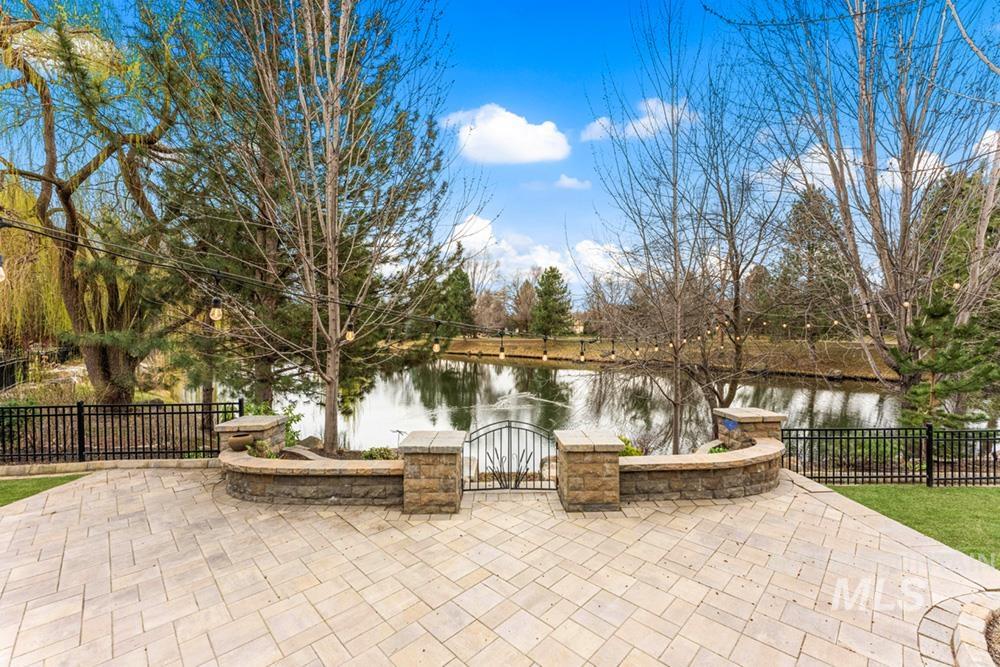 1049 E Riversong Dr, Eagle, Idaho 83616, 4 Bedrooms, 3.5 Bathrooms, Residential For Sale, Price $1,750,000,MLS 98978021