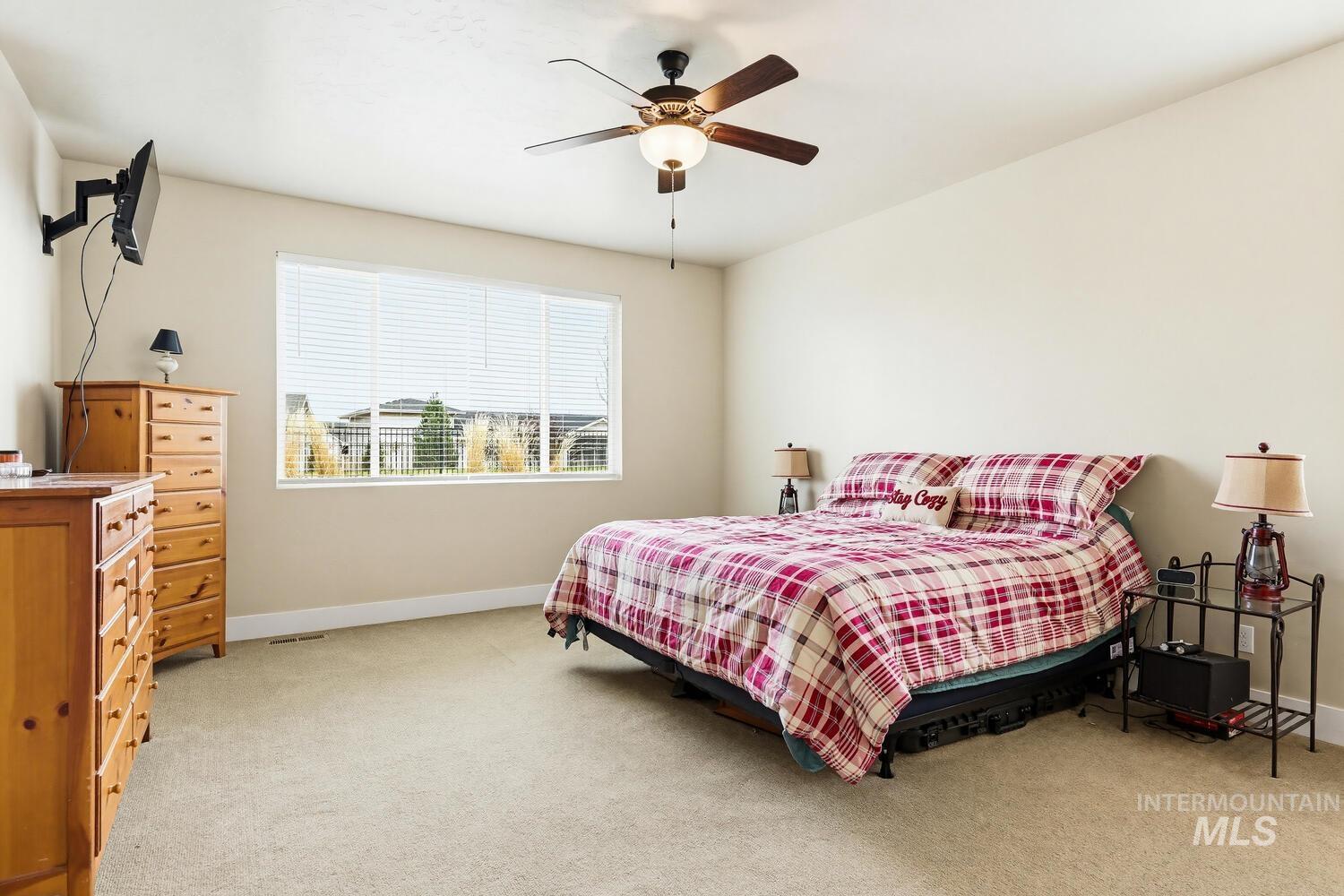 886 E Bay Owl Dr, Kuna, Idaho 83634, 3 Bedrooms, 2.5 Bathrooms, Residential For Sale, Price $665,000,MLS 98978024