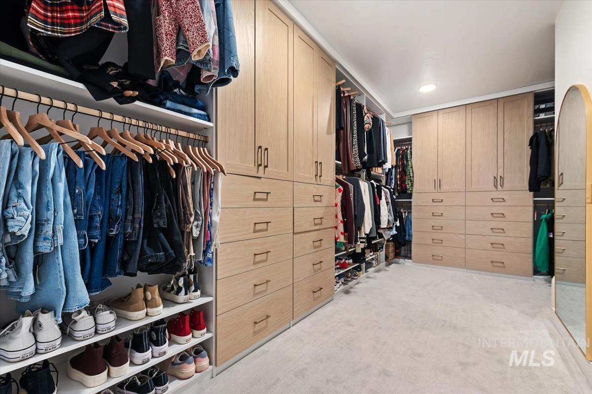 13684 N Sage Grouse Pl, Boise, Idaho 83714, 4 Bedrooms, 3.5 Bathrooms, Residential For Sale, Price $1,479,000,MLS 98978026