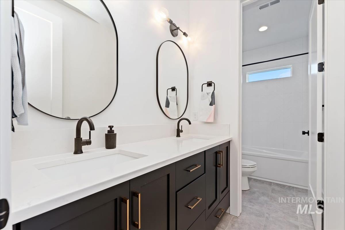 13684 N Sage Grouse Pl, Boise, Idaho 83714, 4 Bedrooms, 3.5 Bathrooms, Residential For Sale, Price $1,479,000,MLS 98978026