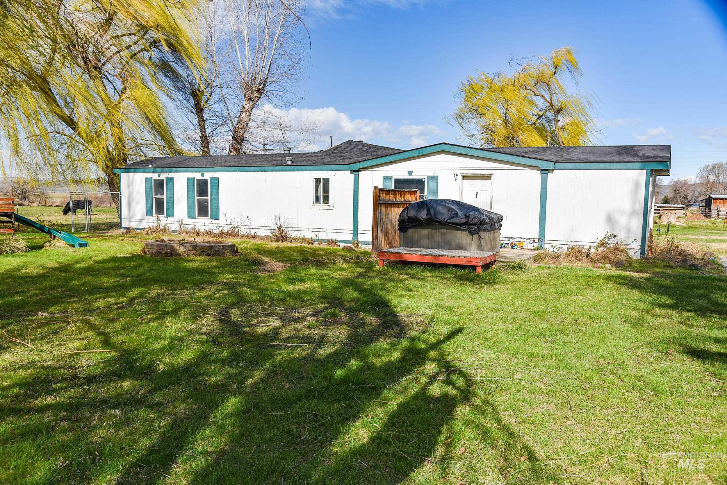 68499 Kunze Ln, Boardman, Oregon 97818, 3 Bedrooms, 2 Bathrooms, Farm & Ranch For Sale, Price $850,000,MLS 98978028