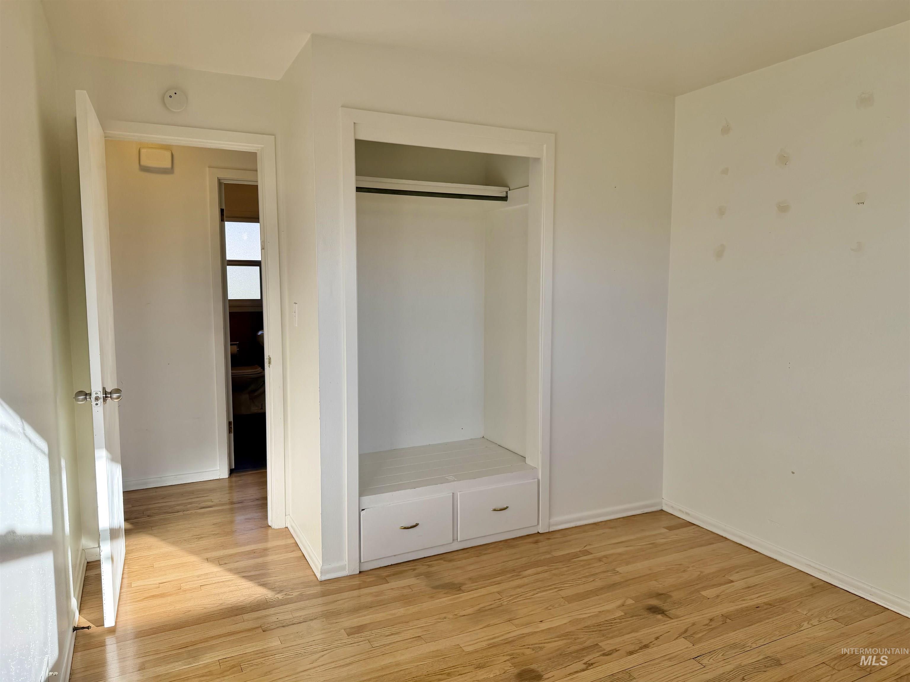 1522 13th St, Lewiston, Idaho 83501, 3 Bedrooms, 1 Bathroom, Residential Income For Sale, Price $325,000,MLS 98978031