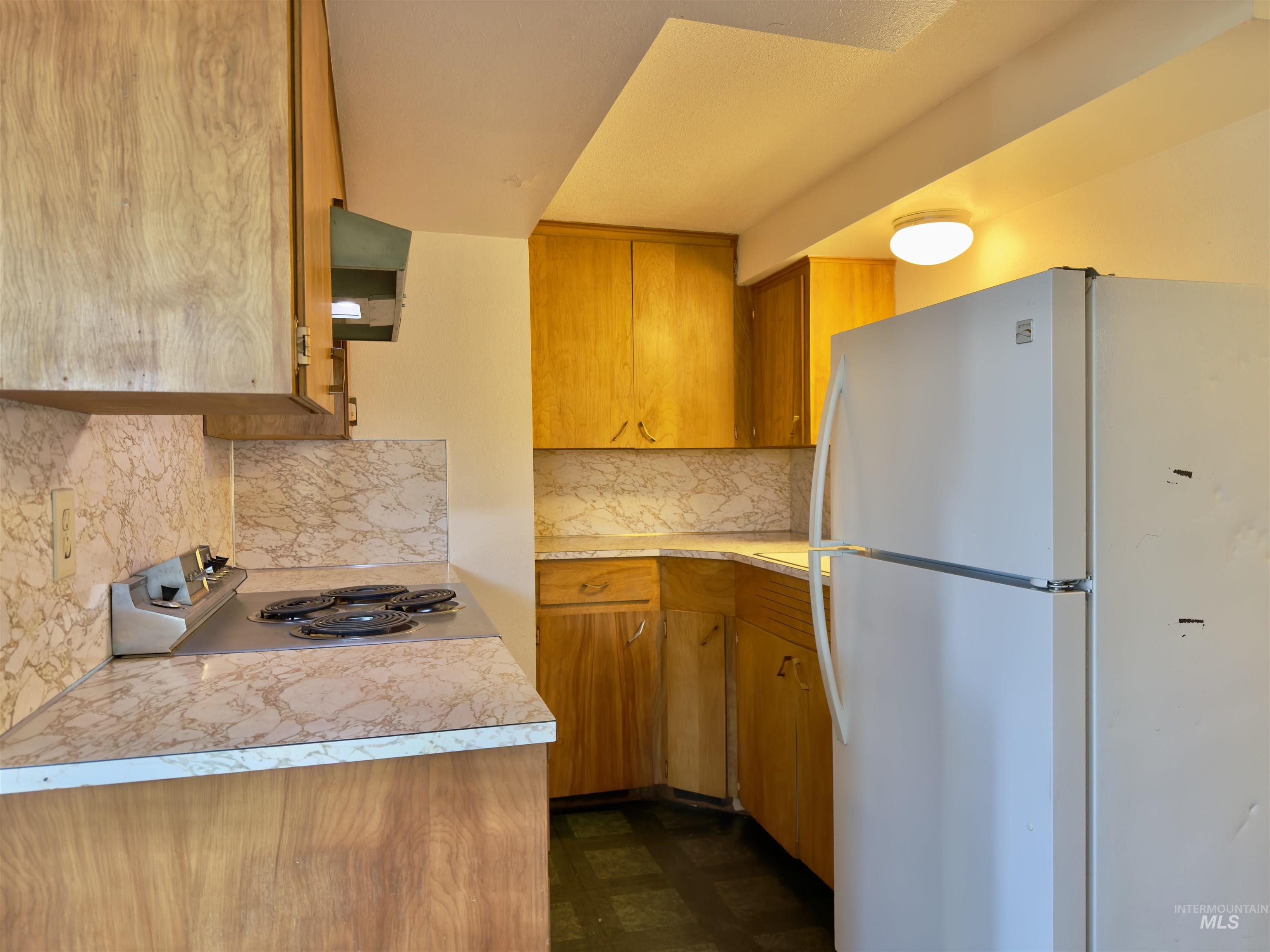 1522 13th St, Lewiston, Idaho 83501, 3 Bedrooms, 1 Bathroom, Residential Income For Sale, Price $325,000,MLS 98978031