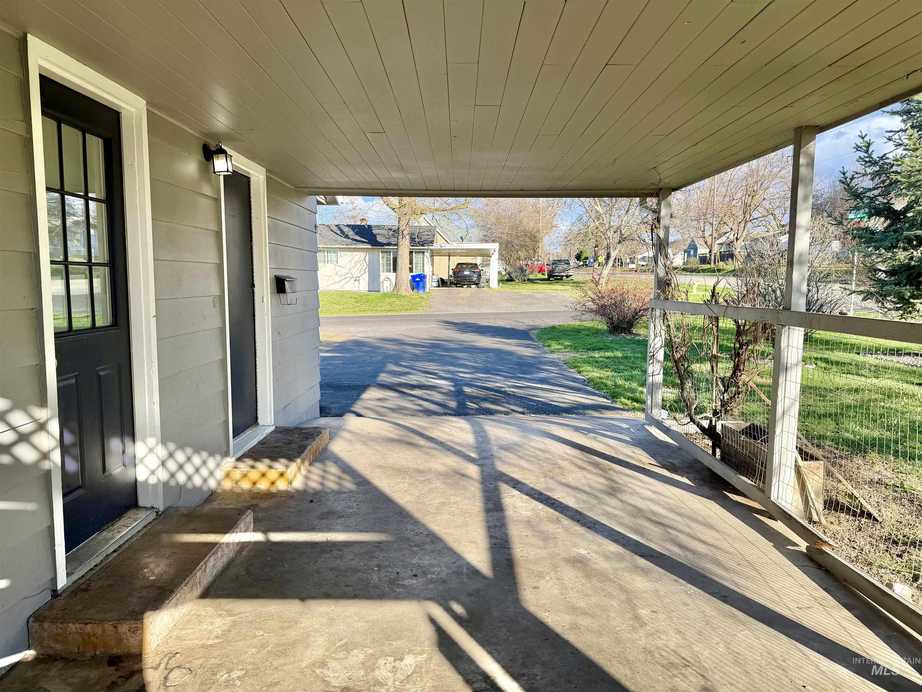 1522 13th St, Lewiston, Idaho 83501, 3 Bedrooms, 1 Bathroom, Residential Income For Sale, Price $325,000,MLS 98978031