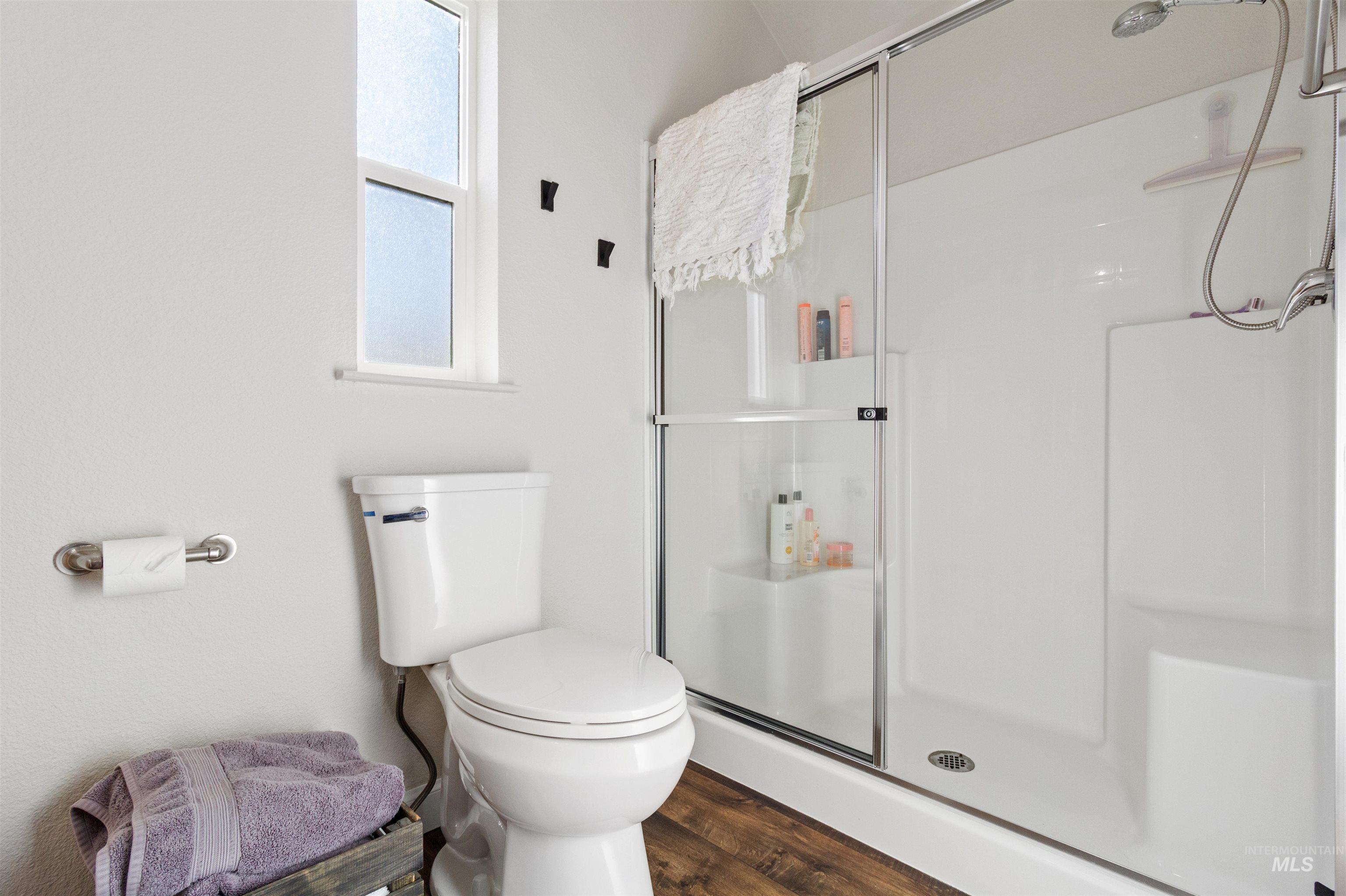 107 & 109 Willow St, Mackay, Idaho 83251, 2 Bedrooms, 3 Bathrooms, Residential For Sale, Price $650,000, 98978032