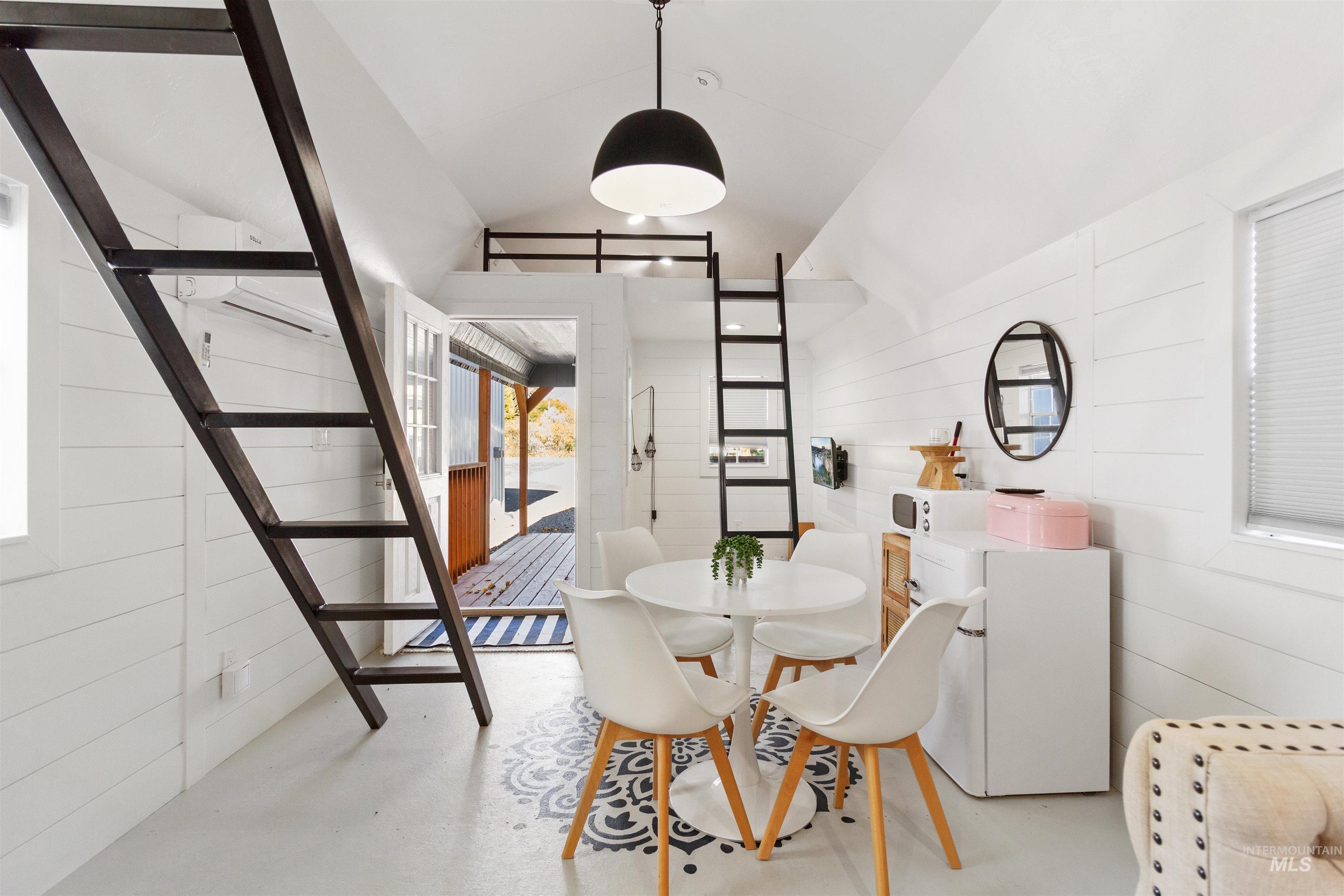 107 & 109 Willow St, Mackay, Idaho 83251, 2 Bedrooms, 3 Bathrooms, Residential For Sale, Price $650,000, 98978032