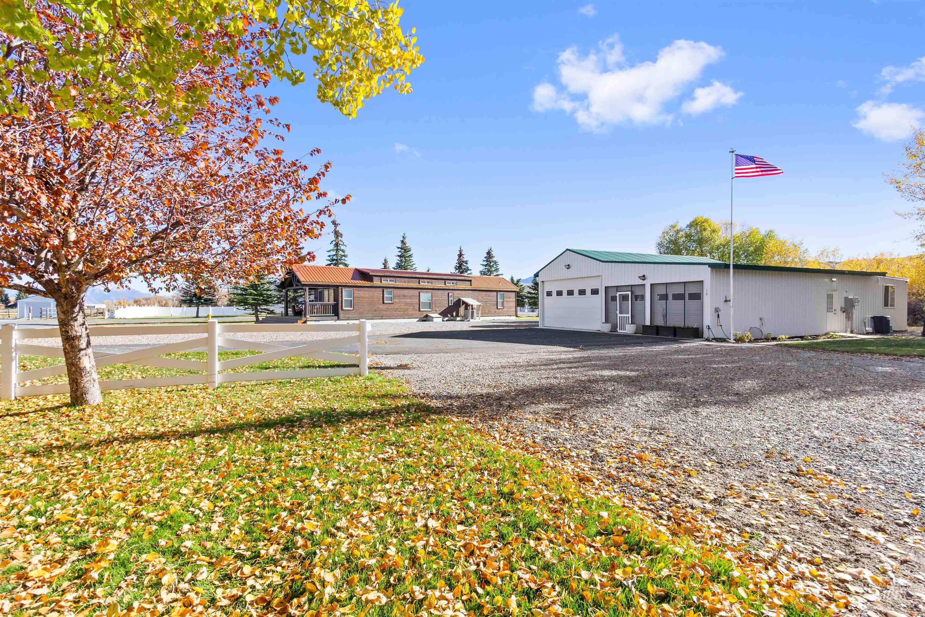 107 & 109 Willow St, Mackay, Idaho 83251, 2 Bedrooms, 3 Bathrooms, Residential For Sale, Price $650,000, 98978032