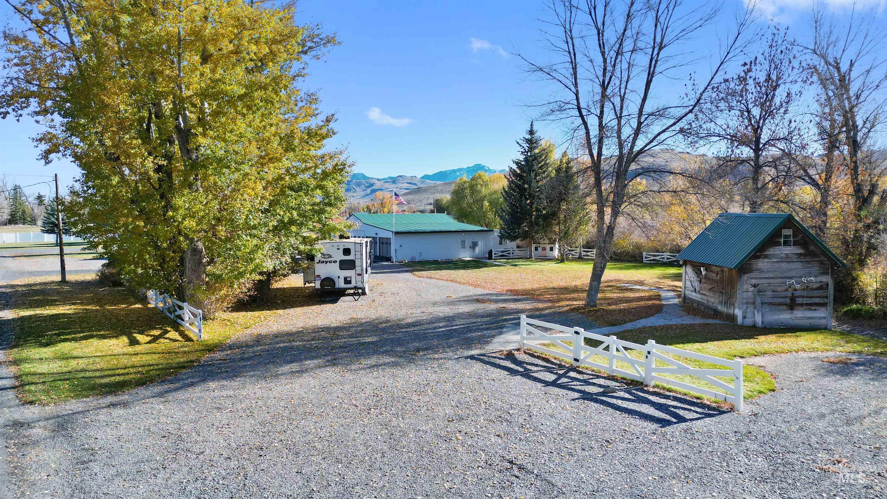 107 & 109 Willow St, Mackay, Idaho 83251, 2 Bedrooms, 3 Bathrooms, Residential For Sale, Price $650,000, 98978032