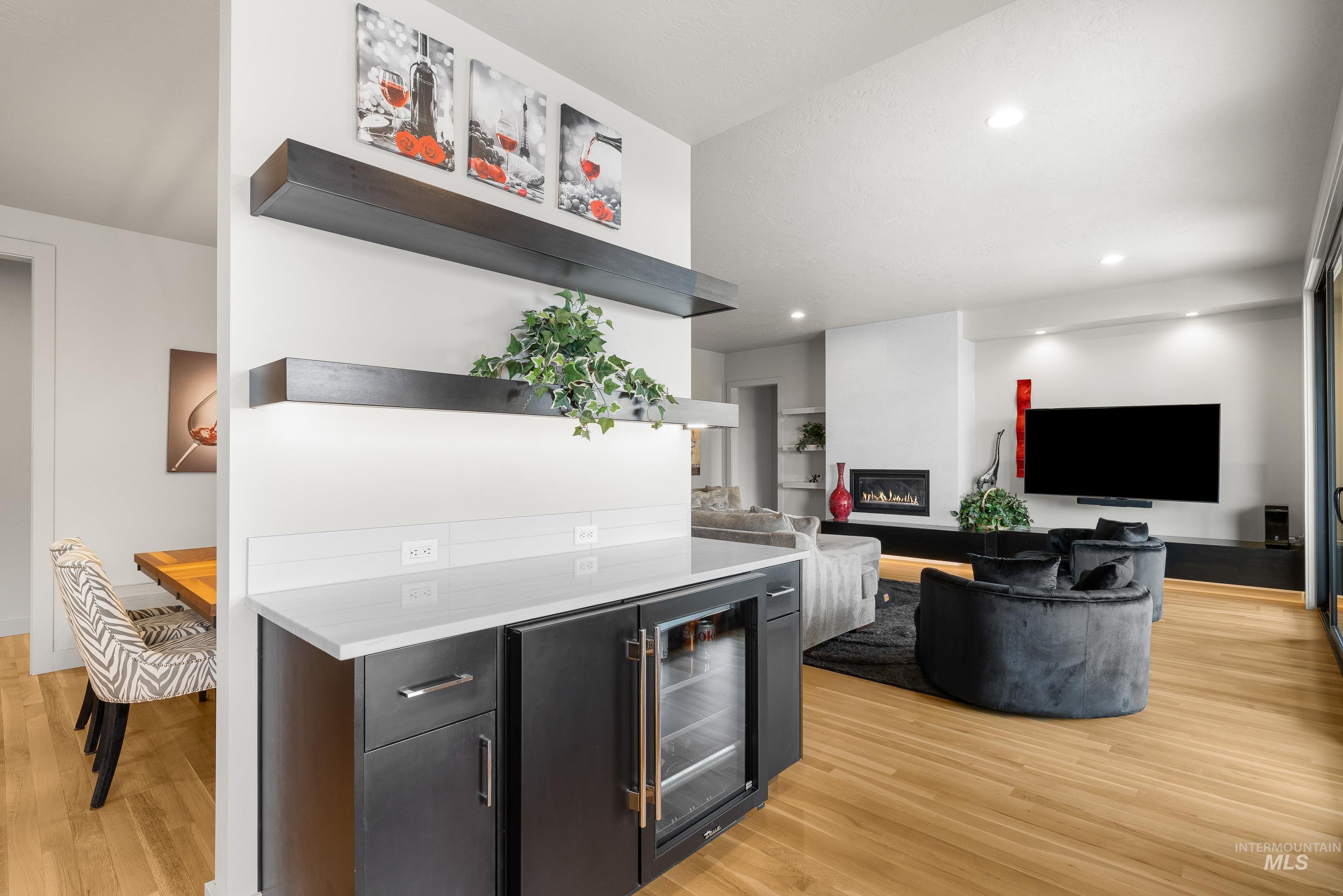 9828 W Broadford, Star, Idaho 83669, 4 Bedrooms, 3 Bathrooms, Residential For Sale, Price $1,059,999, 98978033