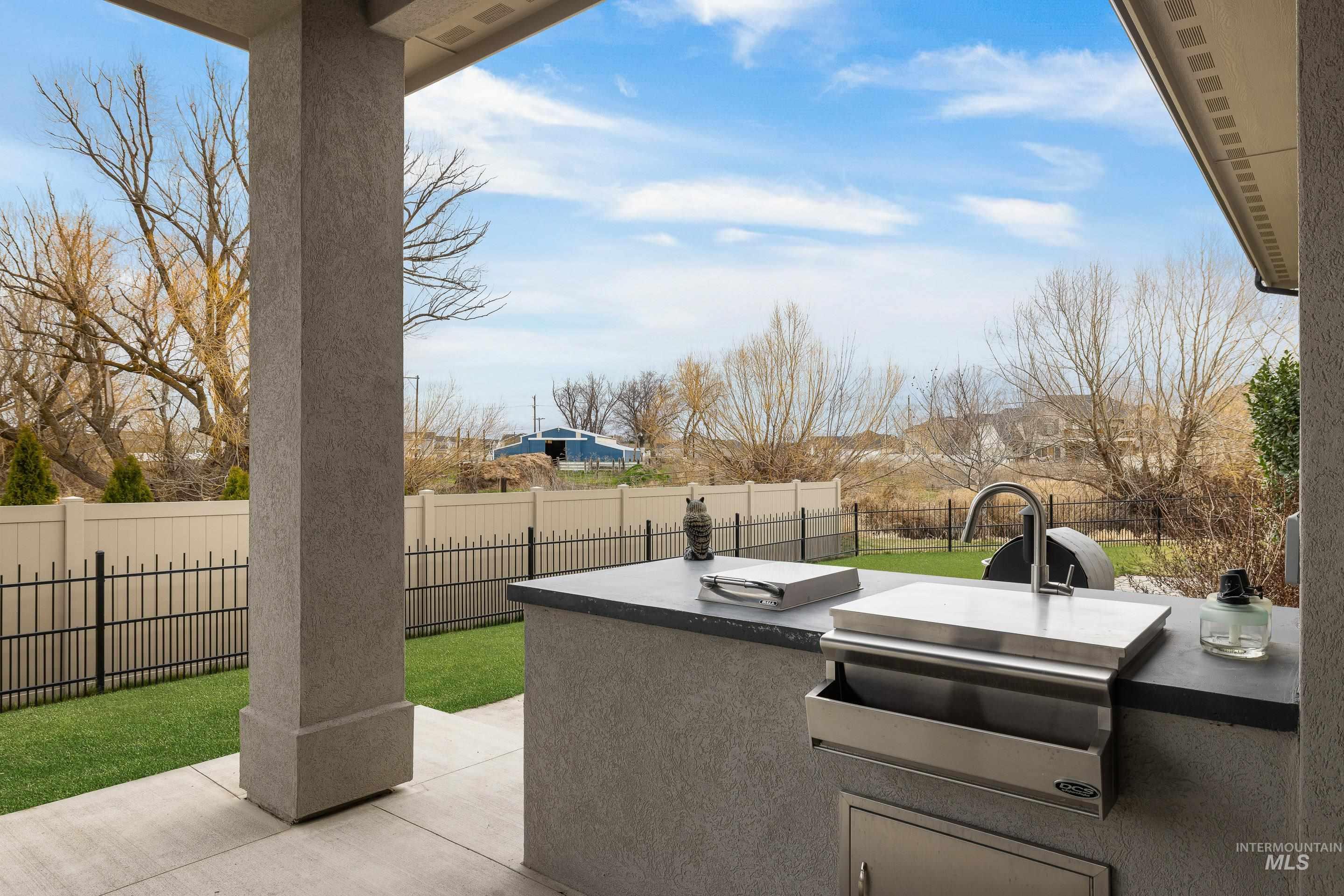 9828 W Broadford, Star, Idaho 83669, 4 Bedrooms, 3 Bathrooms, Residential For Sale, Price $1,059,999, 98978033