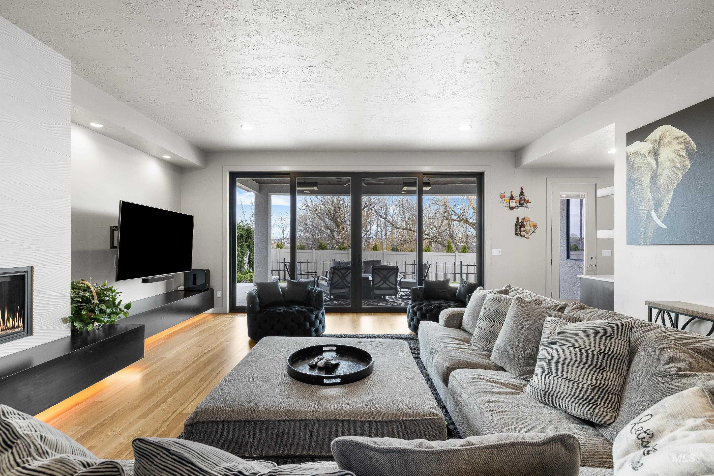 9828 W Broadford, Star, Idaho 83669, 4 Bedrooms, 3 Bathrooms, Residential For Sale, Price $1,059,999, 98978033