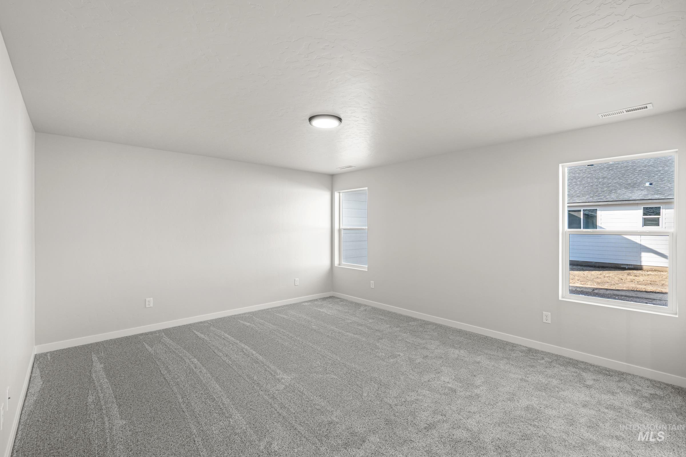 811 NE Trailridge St, Mountain Home, Idaho 83647, 4 Bedrooms, 2 Bathrooms, Residential For Sale, Price $414,990,MLS 98978036