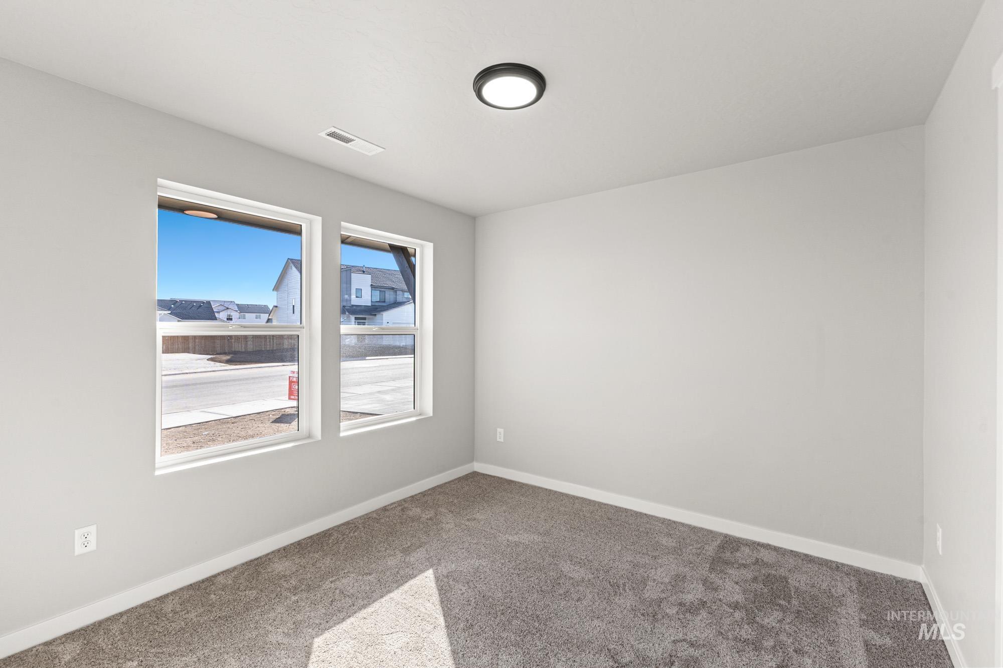 839 NE Trailridge St, Mountain Home, Idaho 83647, 4 Bedrooms, 2 Bathrooms, Residential For Sale, Price $404,990,MLS 98978037