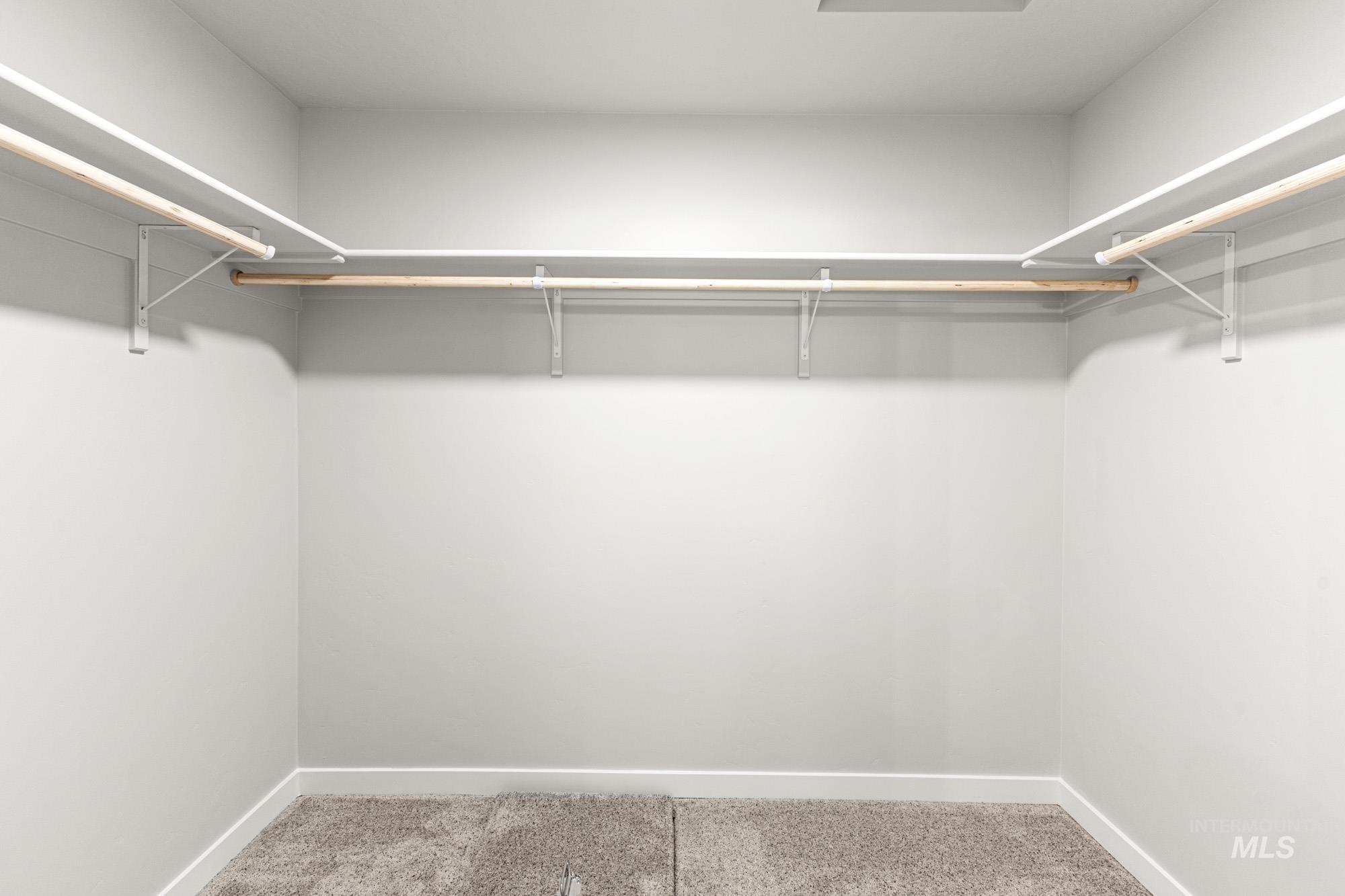 839 NE Trailridge St, Mountain Home, Idaho 83647, 4 Bedrooms, 2 Bathrooms, Residential For Sale, Price $404,990,MLS 98978037