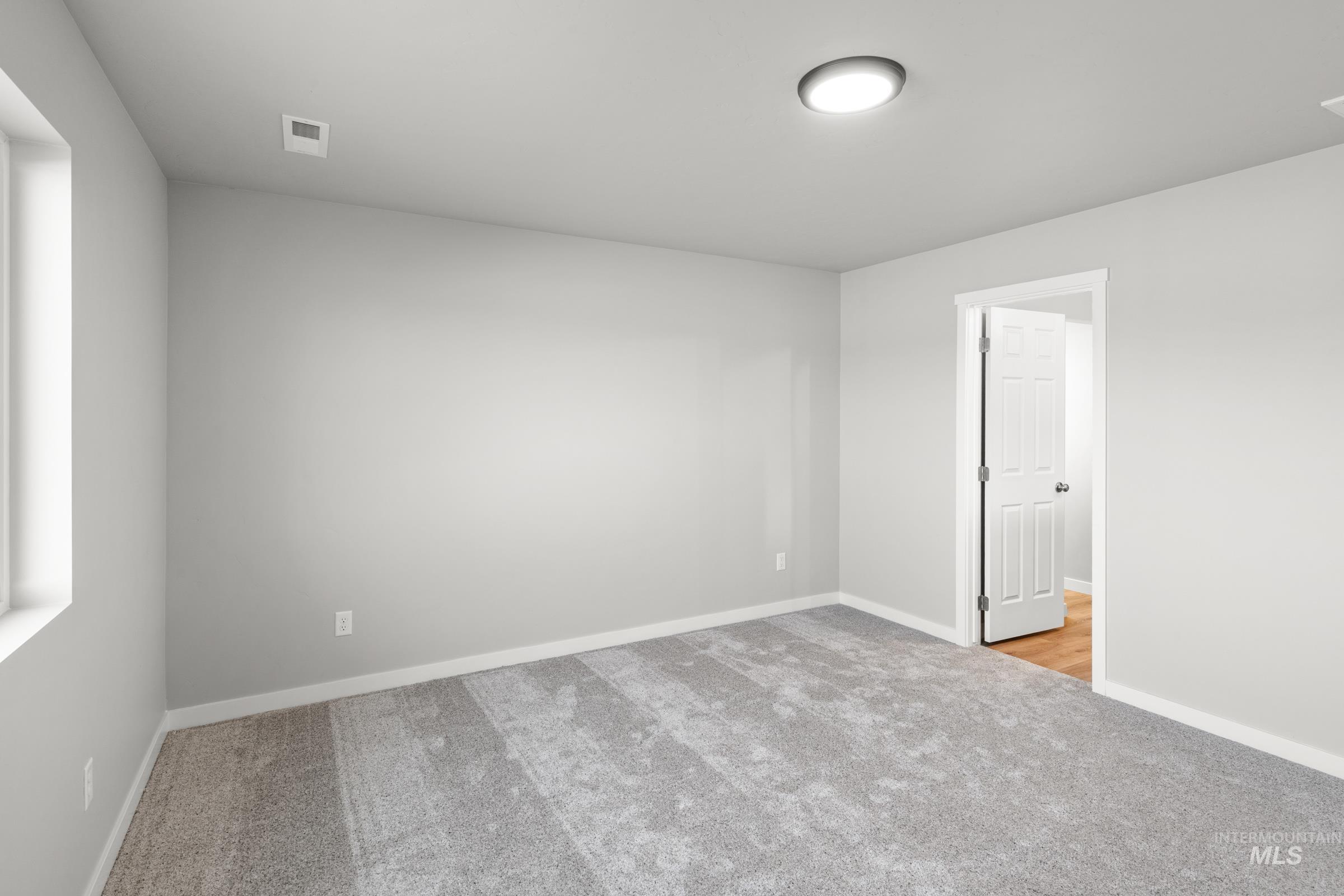 812 NE Trailridge St, Mountain Home, Idaho 83647, 3 Bedrooms, 2 Bathrooms, Residential For Sale, Price $394,990,MLS 98978041