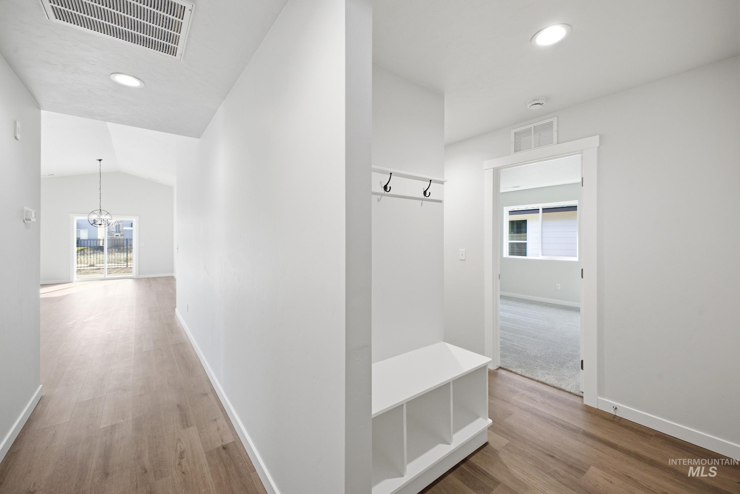 6661 W Redwood Creek Dr, Meridian, Idaho 83646, 4 Bedrooms, 2 Bathrooms, Residential For Sale, Price $519,990,MLS 98978042