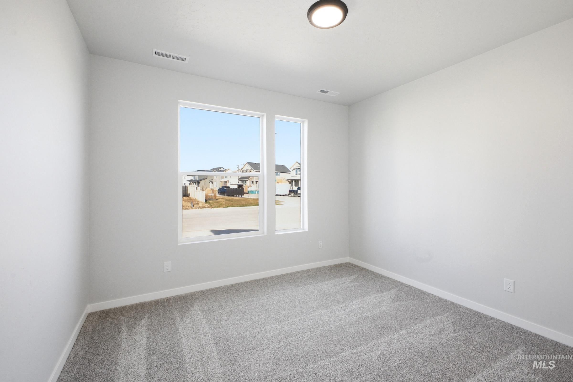 6661 W Redwood Creek Dr, Meridian, Idaho 83646, 4 Bedrooms, 2 Bathrooms, Residential For Sale, Price $519,990,MLS 98978042