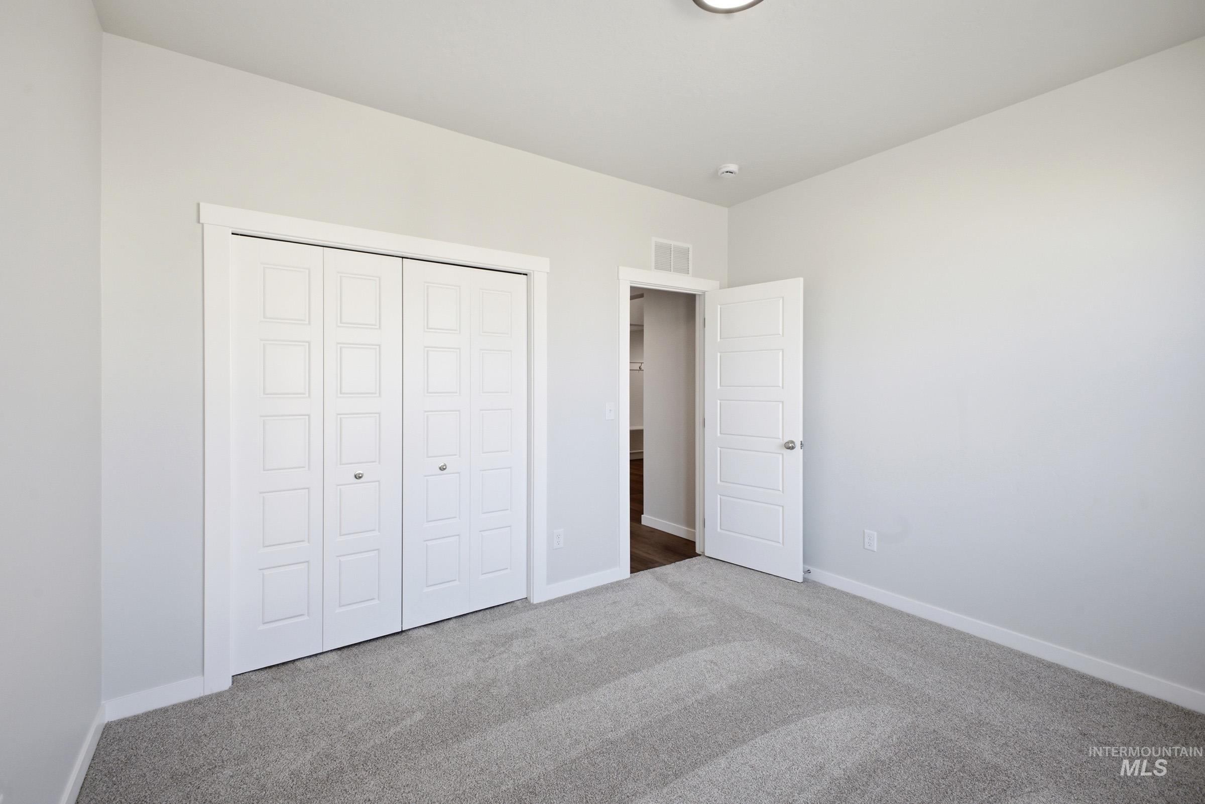 6661 W Redwood Creek Dr, Meridian, Idaho 83646, 4 Bedrooms, 2 Bathrooms, Residential For Sale, Price $519,990,MLS 98978042