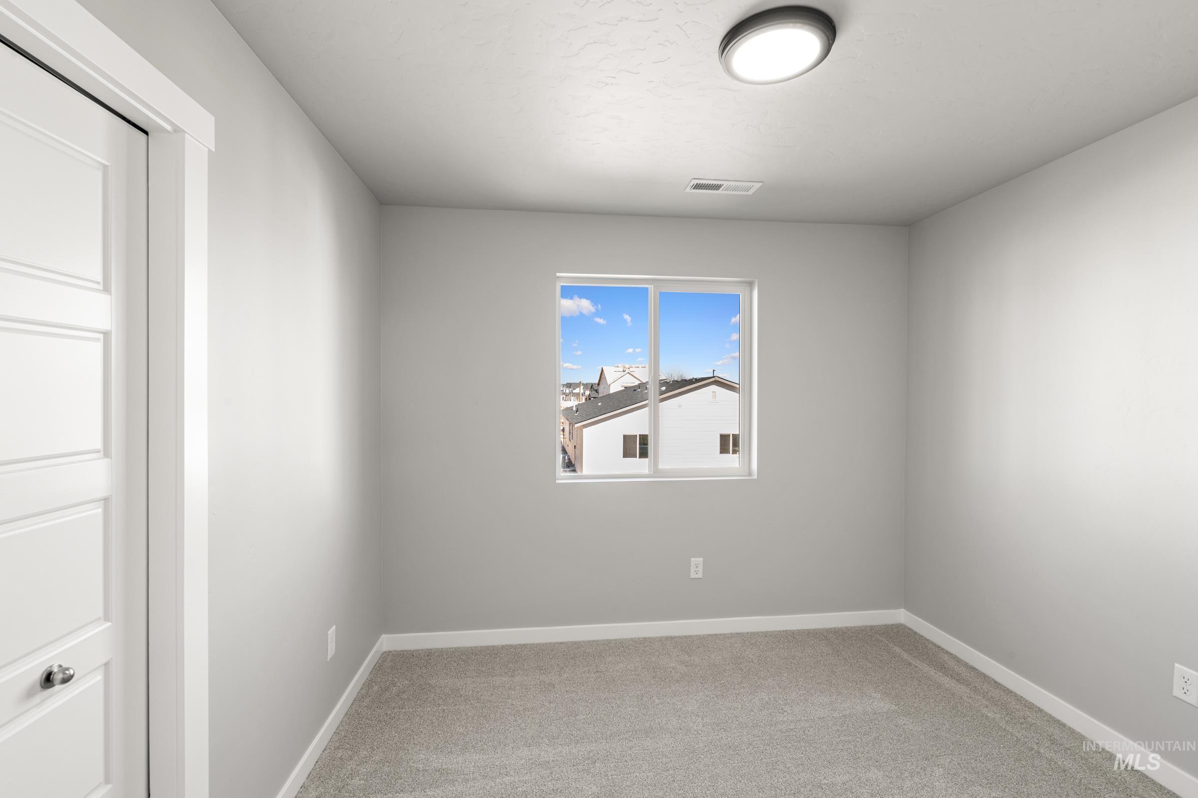 6626 W Black Butte Dr, Meridian, Idaho 83646, 3 Bedrooms, 2.5 Bathrooms, Residential For Sale, Price $458,990,MLS 98978044