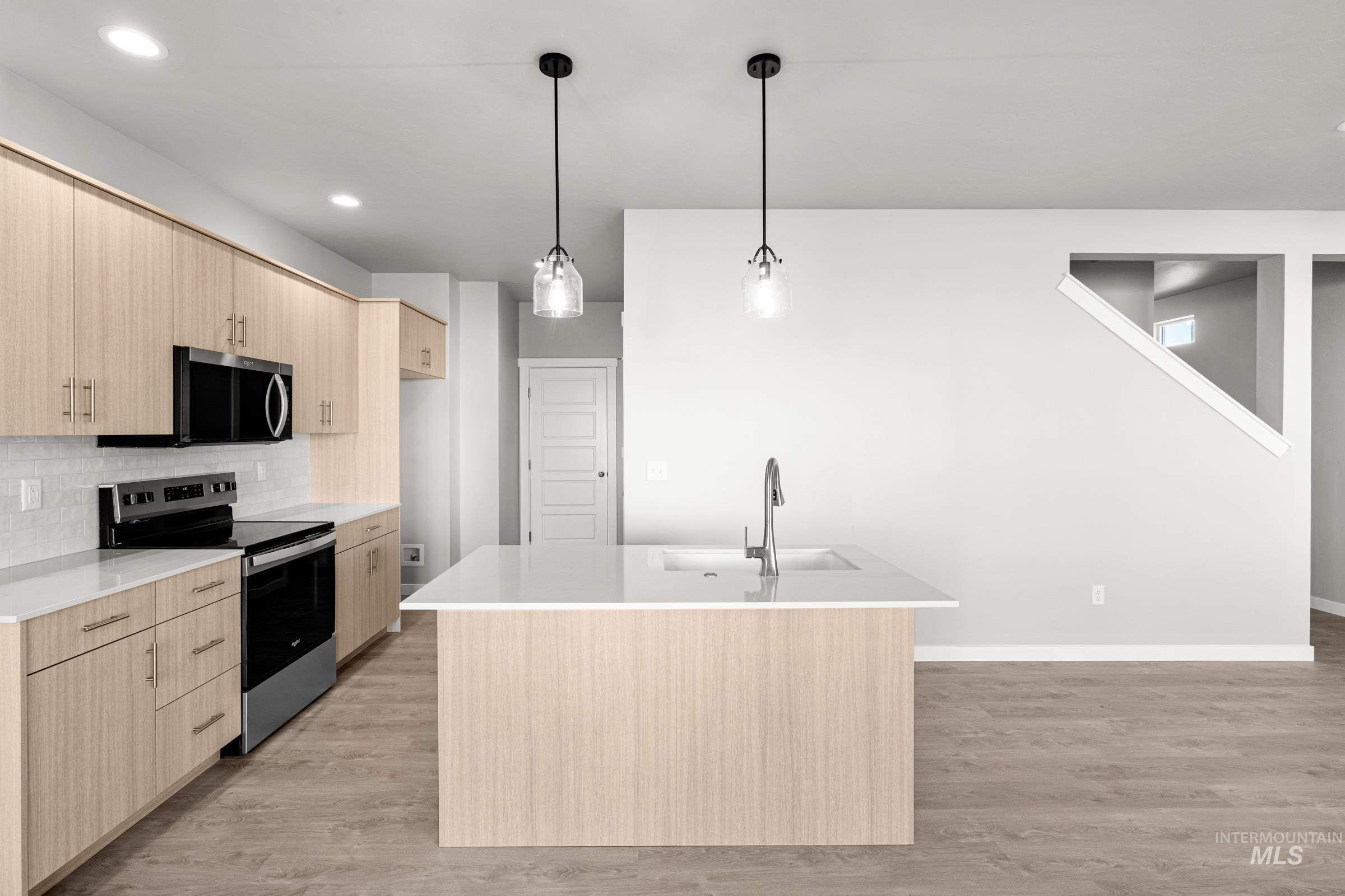 6626 W Black Butte Dr, Meridian, Idaho 83646, 3 Bedrooms, 2.5 Bathrooms, Residential For Sale, Price $458,990,MLS 98978044