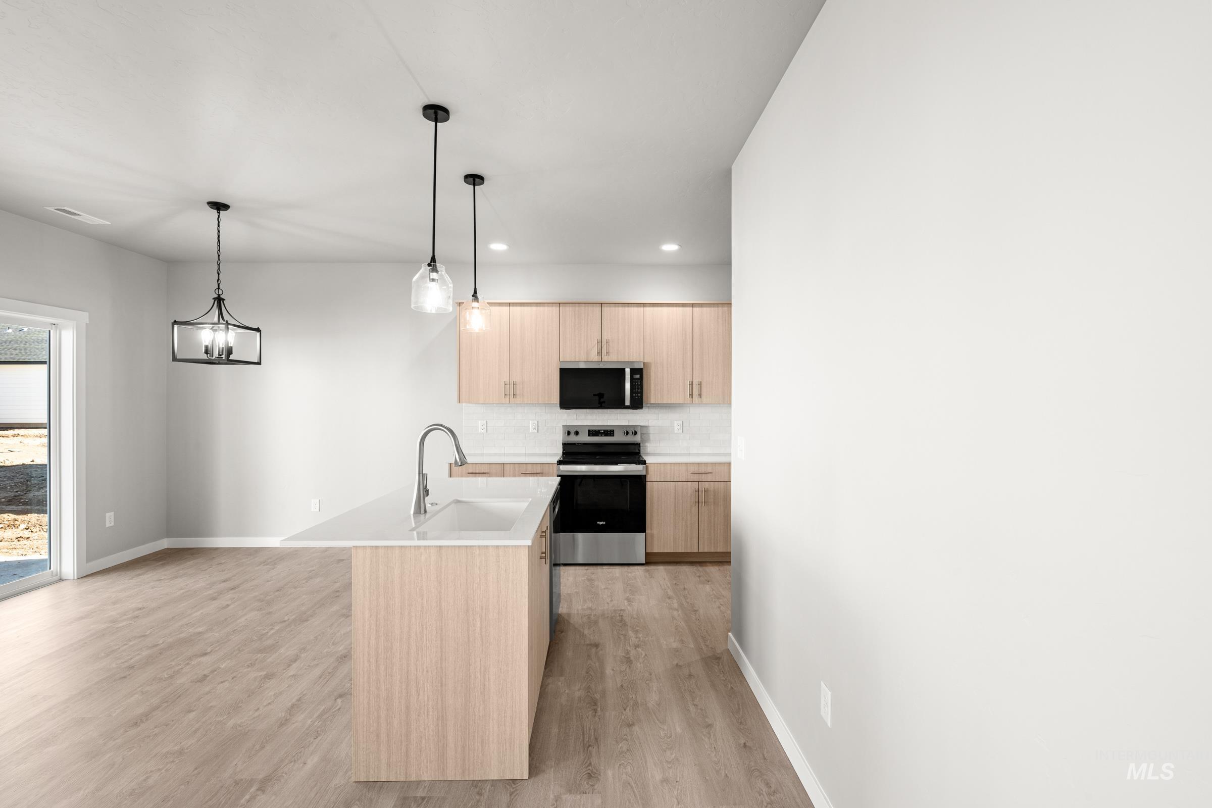 6626 W Black Butte Dr, Meridian, Idaho 83646, 3 Bedrooms, 2.5 Bathrooms, Residential For Sale, Price $458,990,MLS 98978044