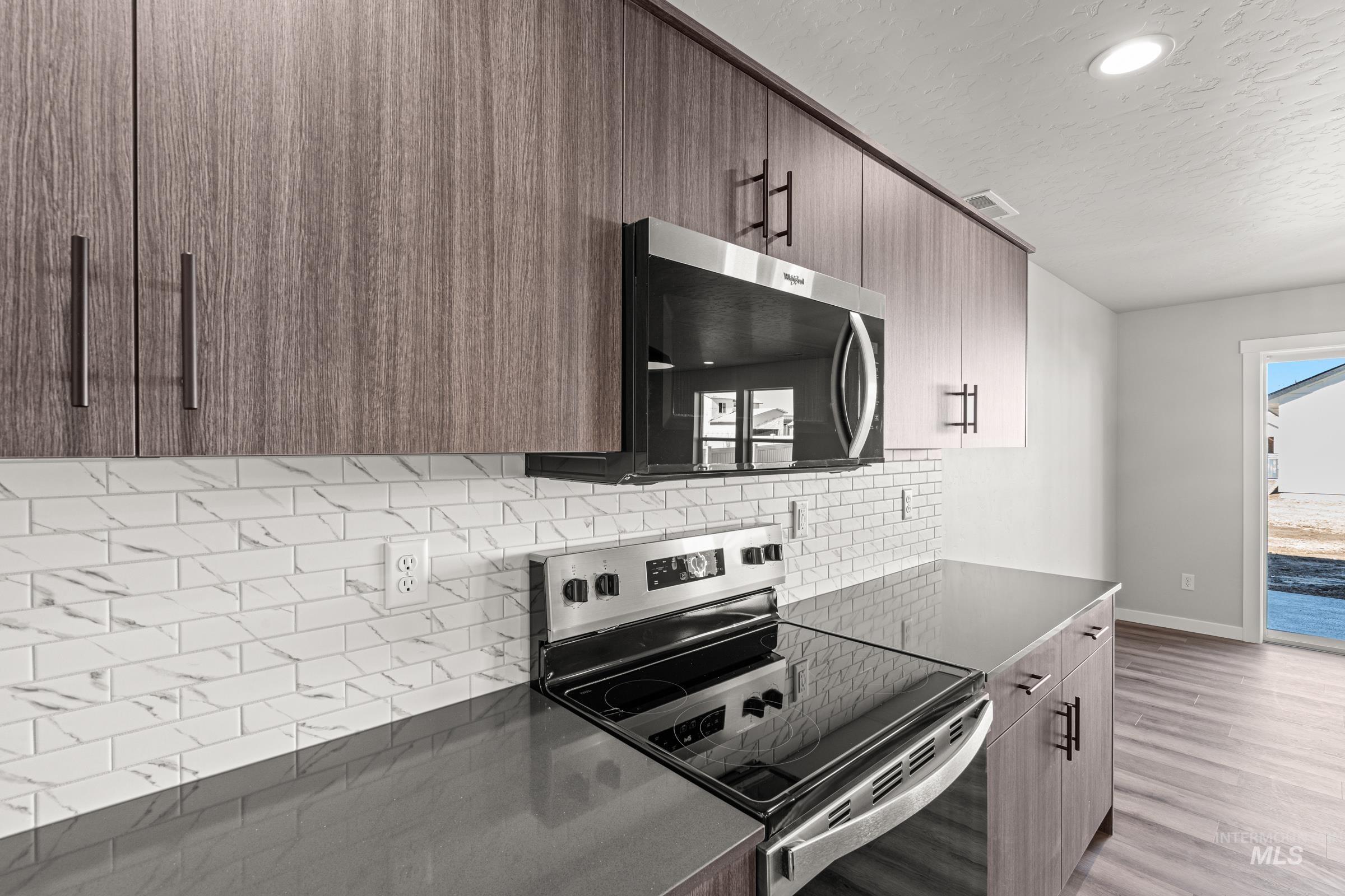 6600 W Black Butte Dr, Meridian, Idaho 83646, 3 Bedrooms, 2.5 Bathrooms, Residential For Sale, Price $459,990,MLS 98978046