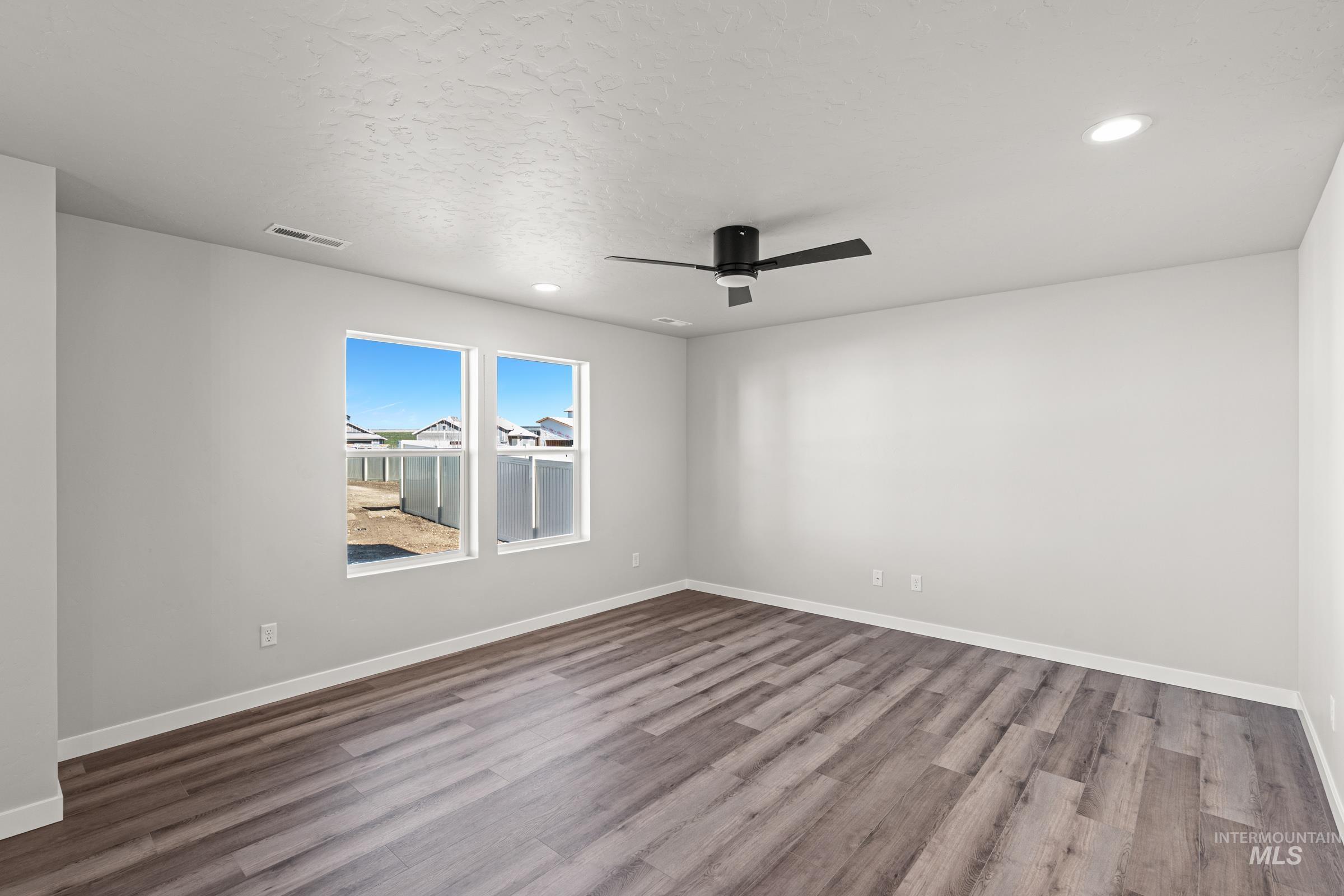 6600 W Black Butte Dr, Meridian, Idaho 83646, 3 Bedrooms, 2.5 Bathrooms, Residential For Sale, Price $459,990,MLS 98978046