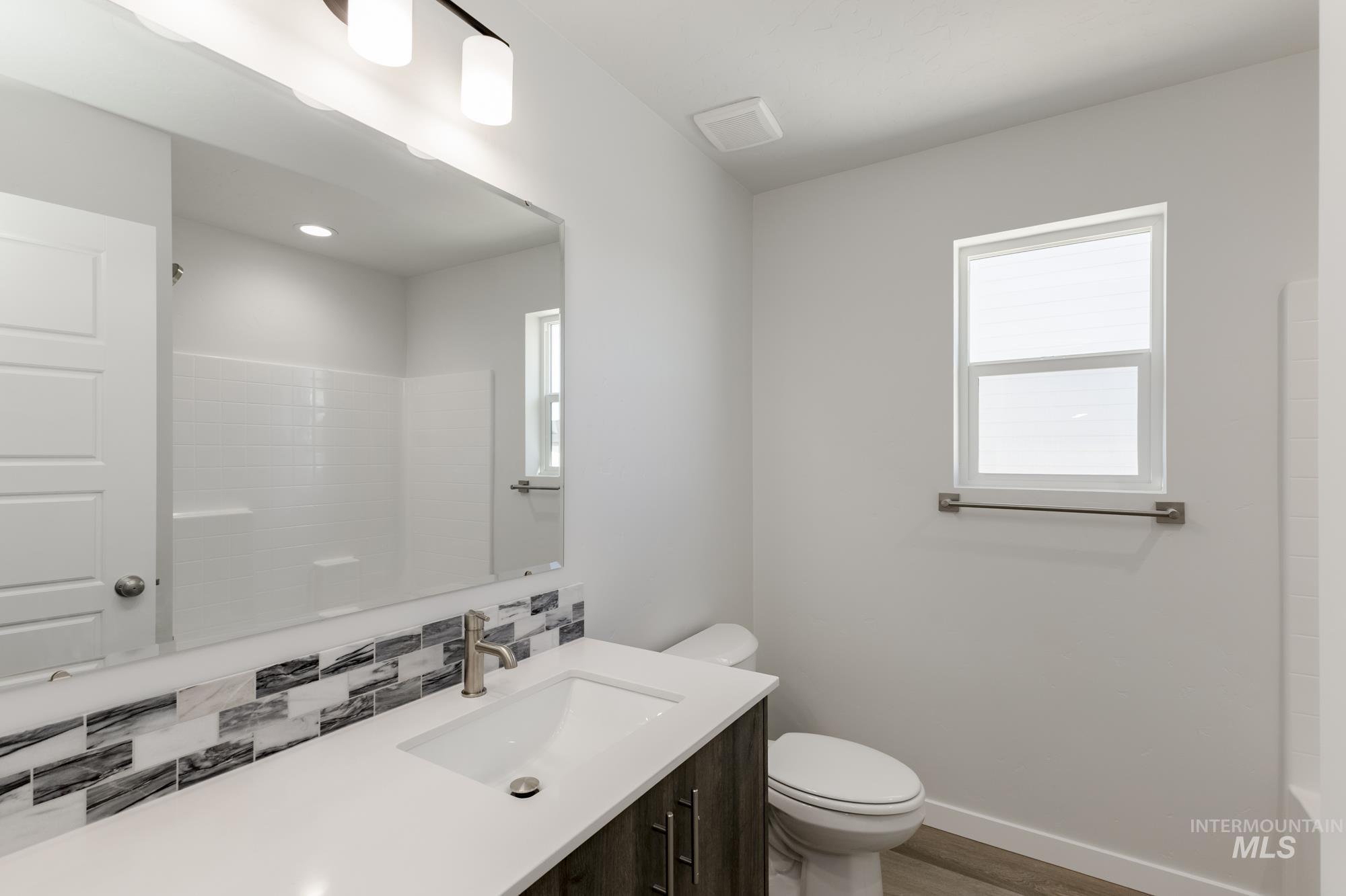 6515 W Plateau Creek Dr, Meridian, Idaho 83646, 4 Bedrooms, 2 Bathrooms, Residential For Sale, Price $514,990,MLS 98978048