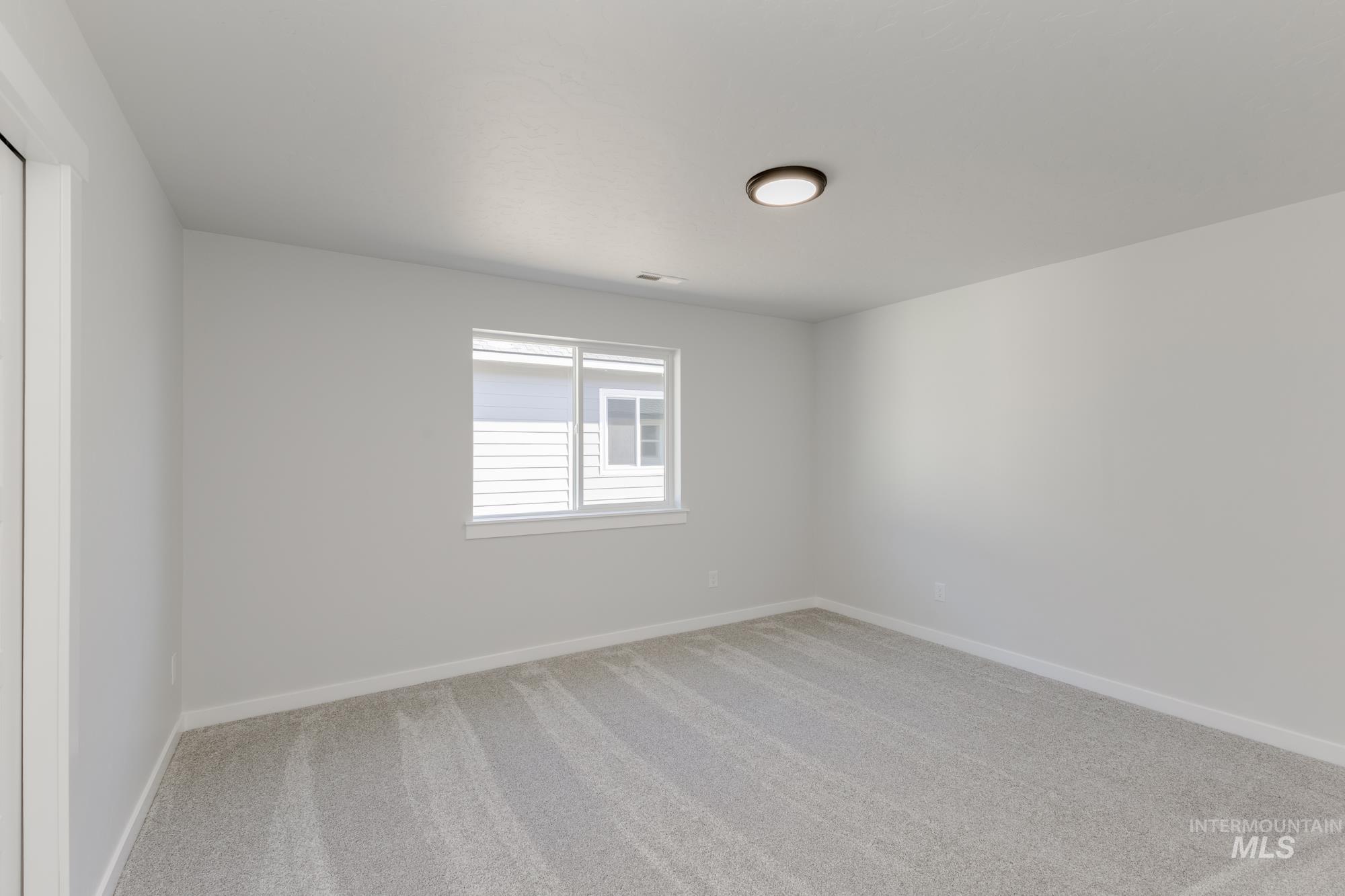 6515 W Plateau Creek Dr, Meridian, Idaho 83646, 4 Bedrooms, 2 Bathrooms, Residential For Sale, Price $514,990,MLS 98978048