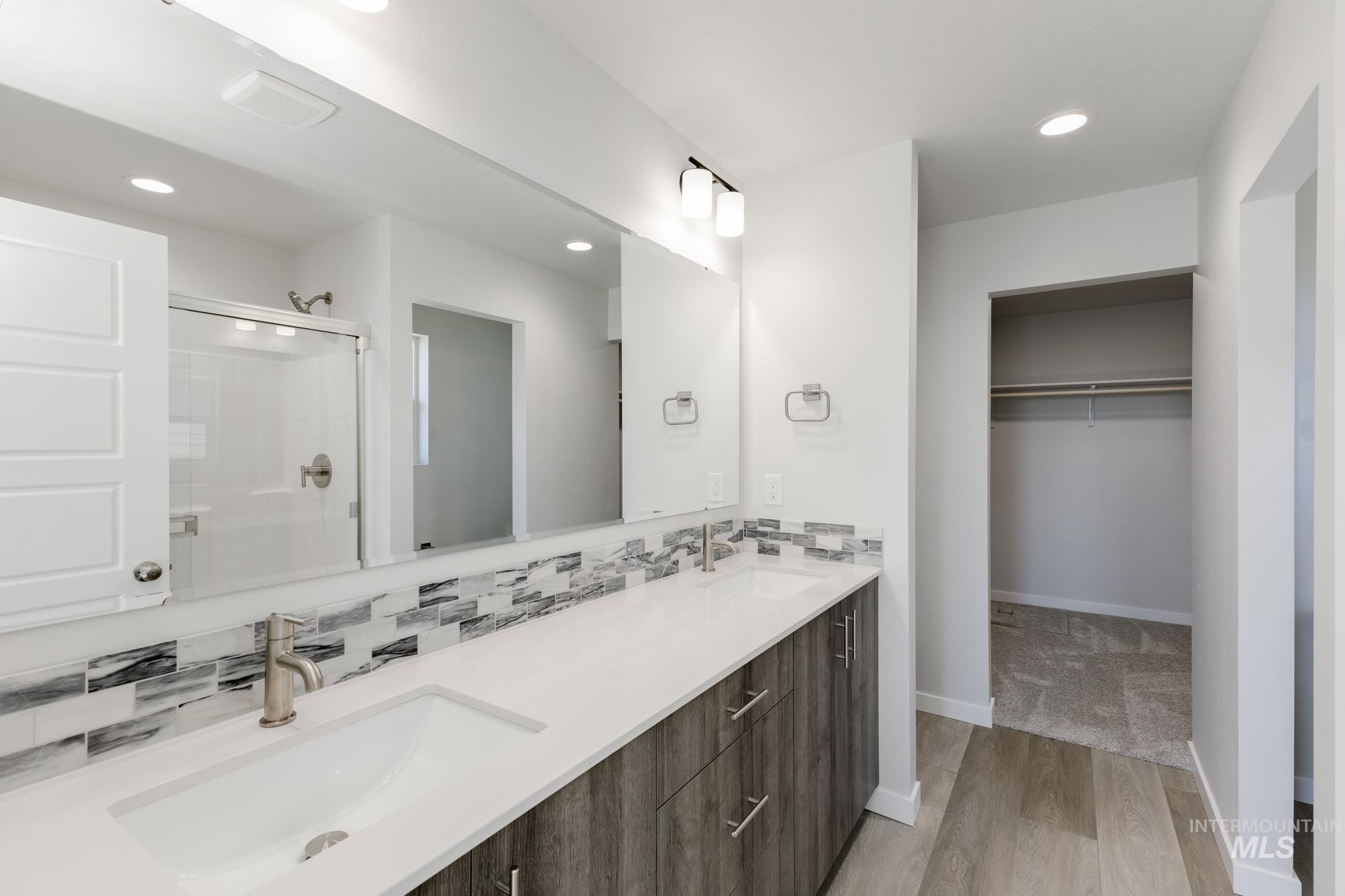 6515 W Plateau Creek Dr, Meridian, Idaho 83646, 4 Bedrooms, 2 Bathrooms, Residential For Sale, Price $514,990,MLS 98978048