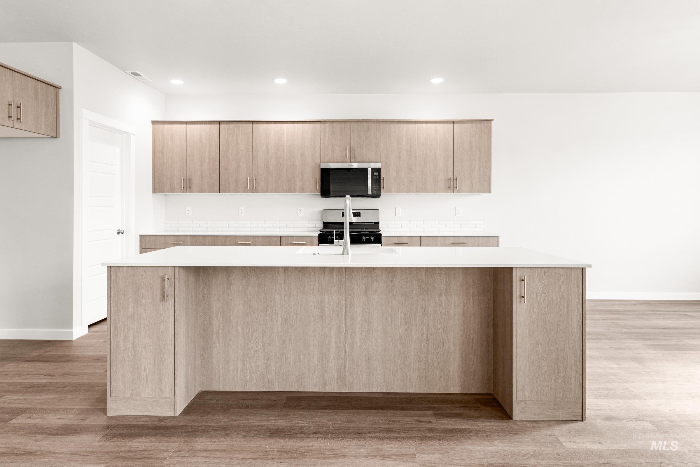 17749 N Hugh Glass Way, Nampa, Idaho 83687, 4 Bedrooms, 2.5 Bathrooms, Residential For Sale, Price $544,990, 98978053