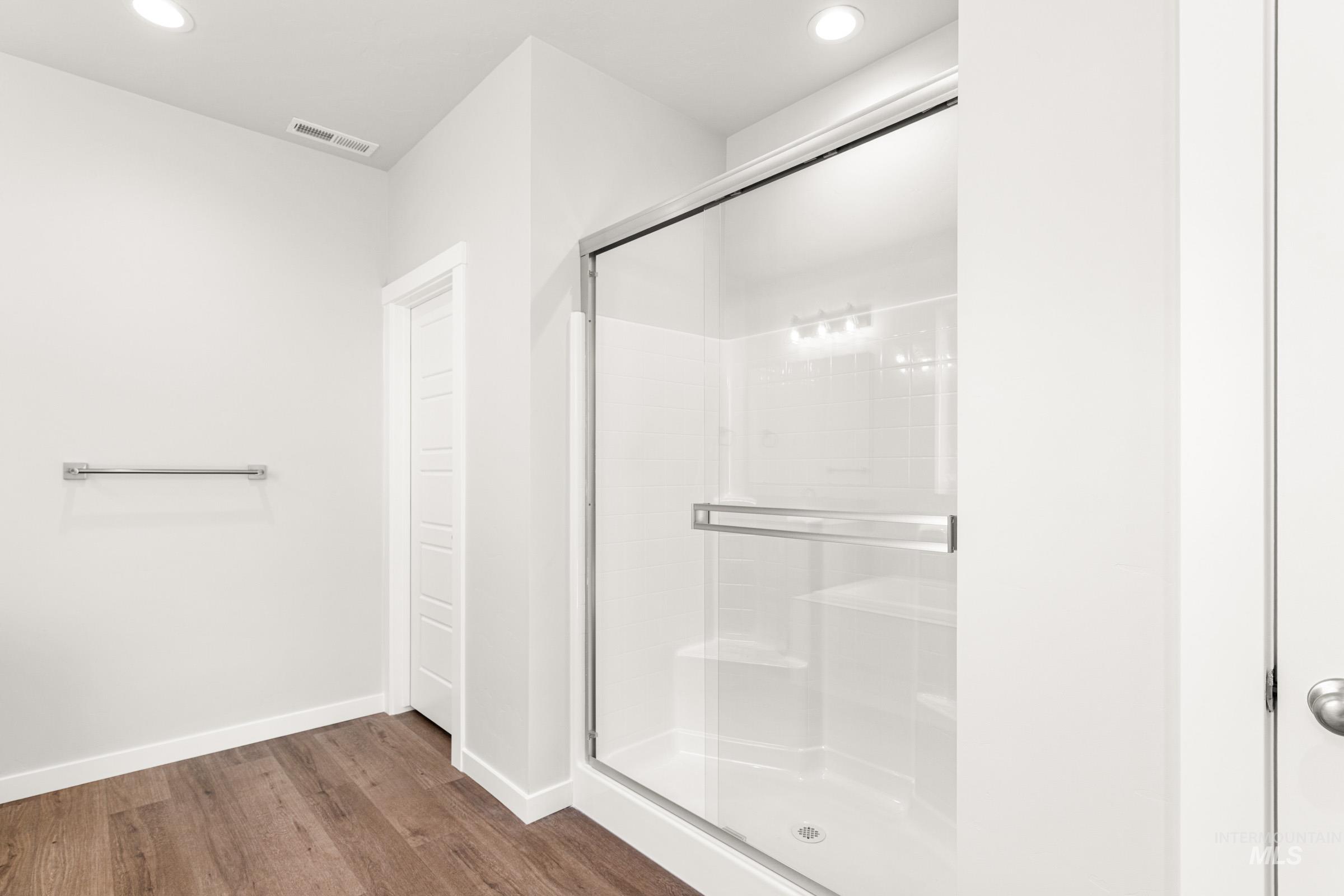 17749 N Hugh Glass Way, Nampa, Idaho 83687, 4 Bedrooms, 2.5 Bathrooms, Residential For Sale, Price $544,990, 98978053