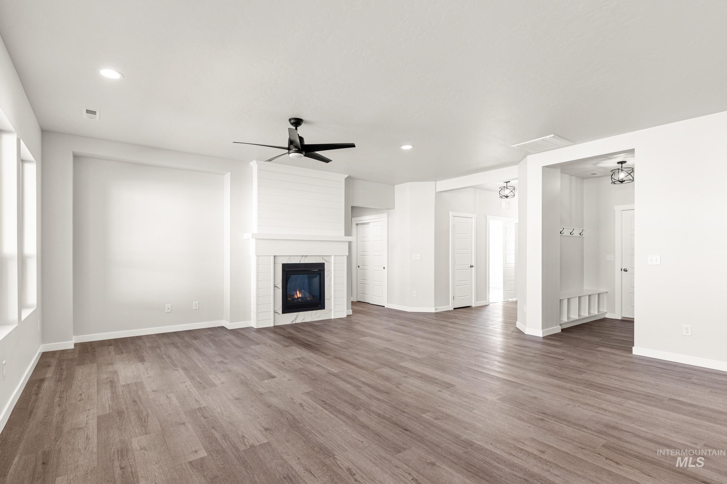 5186 E Phelps Lake Dr, Nampa, Idaho 83687, 4 Bedrooms, 2 Bathrooms, Residential For Sale, Price $519,990,MLS 98978054