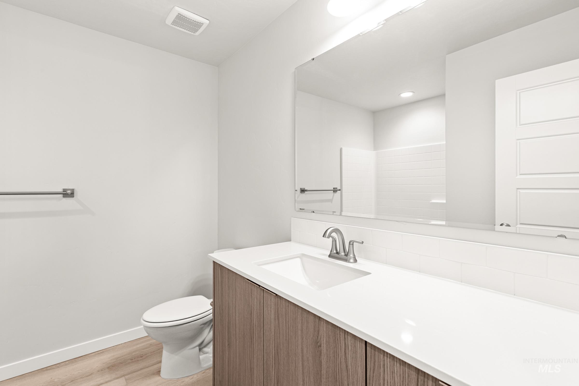 10818 Rutland St, Caldwell, Idaho 83605, 3 Bedrooms, 2.5 Bathrooms, Residential For Sale, Price $376,990,MLS 98978056