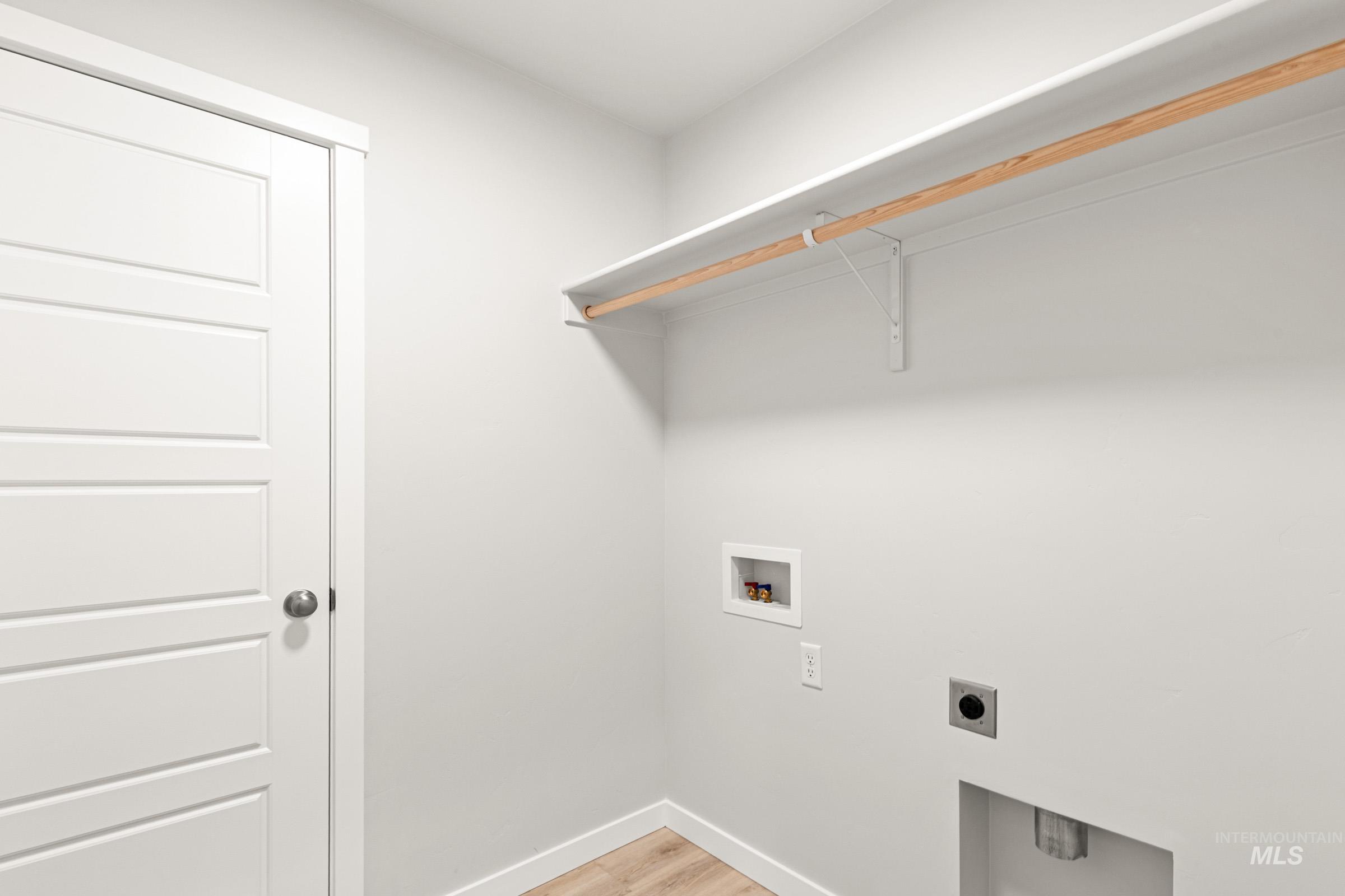 10818 Rutland St, Caldwell, Idaho 83605, 3 Bedrooms, 2.5 Bathrooms, Residential For Sale, Price $376,990,MLS 98978056