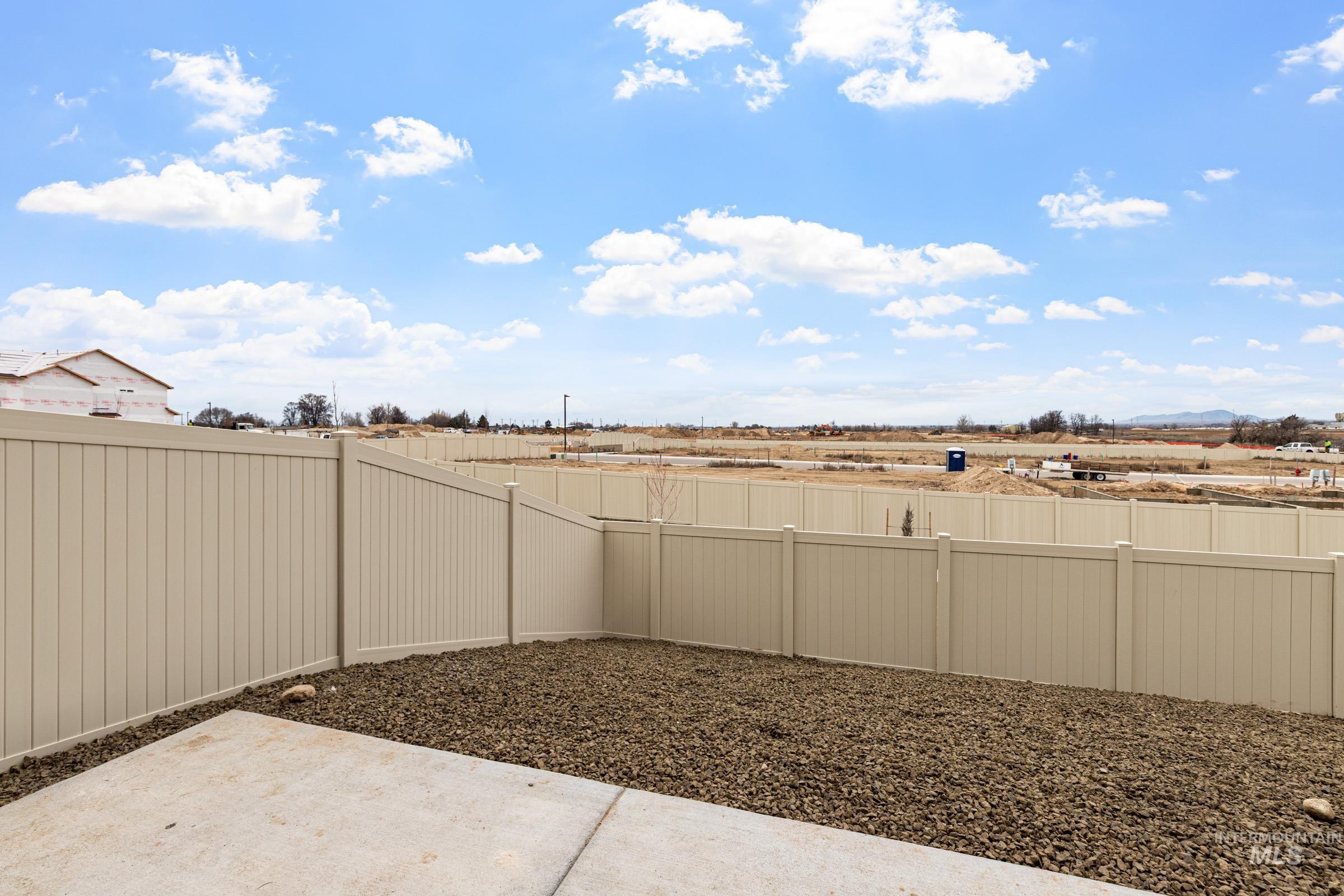 10818 Rutland St, Caldwell, Idaho 83605, 3 Bedrooms, 2.5 Bathrooms, Residential For Sale, Price $376,990,MLS 98978056