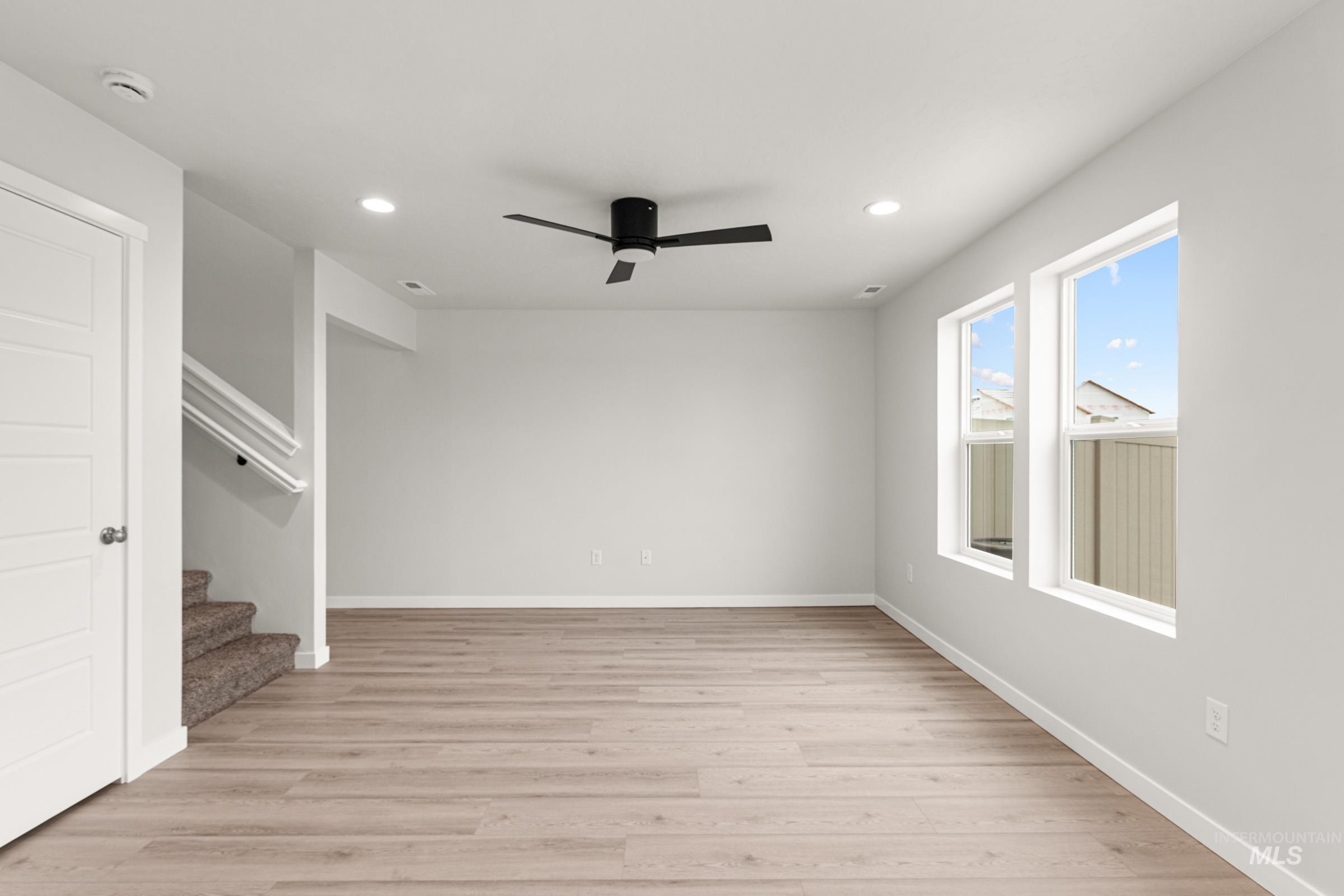 10824 Rutland St, Caldwell, Idaho 83605, 3 Bedrooms, 2.5 Bathrooms, Residential For Sale, Price $373,990,MLS 98978057