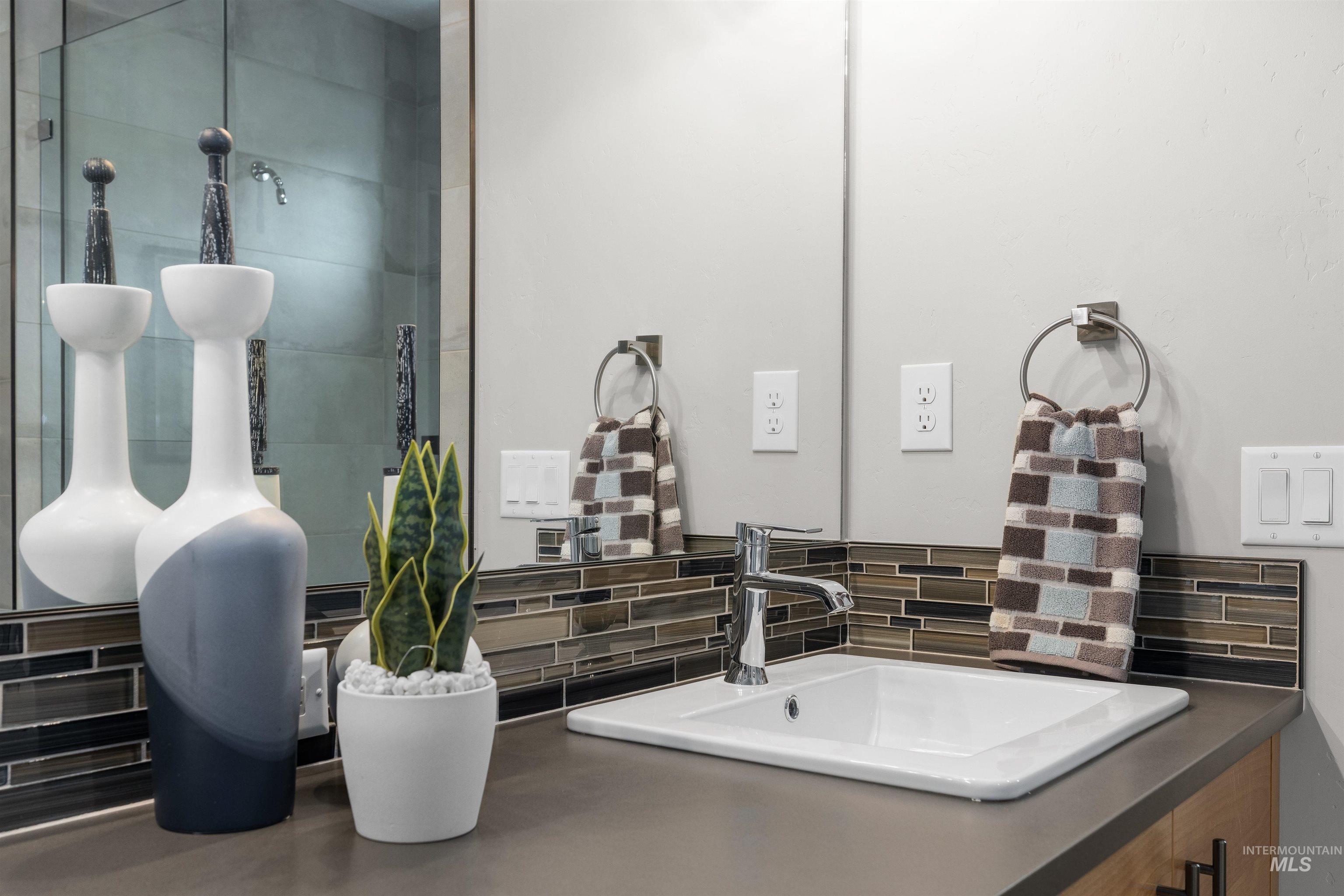 4143 W Prickly Pear Dr, Eagle, Idaho 83616, 3 Bedrooms, 2.5 Bathrooms, Residential For Sale, Price $874,900, 98978058