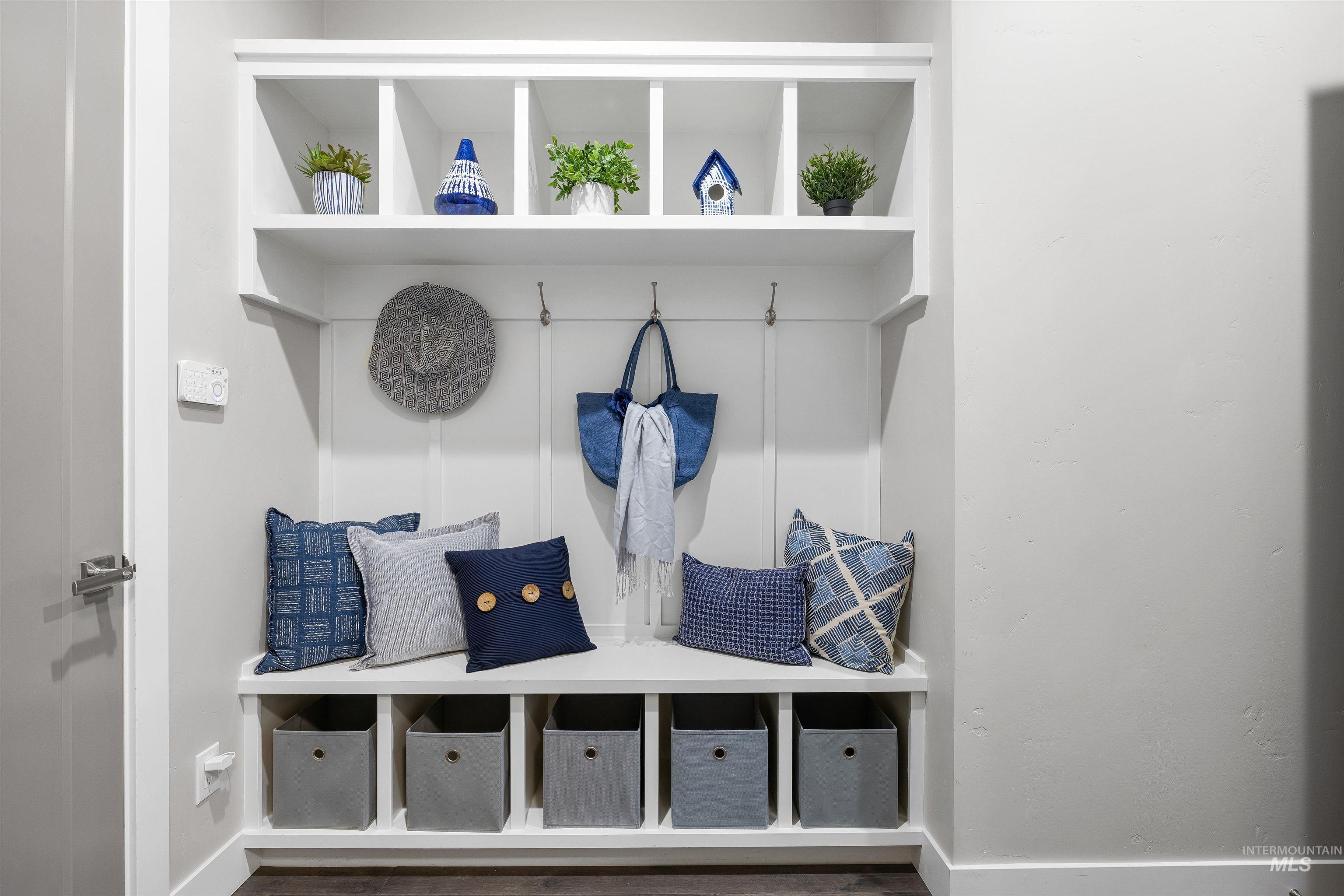 4143 W Prickly Pear Dr, Eagle, Idaho 83616, 3 Bedrooms, 2.5 Bathrooms, Residential For Sale, Price $874,900, 98978058