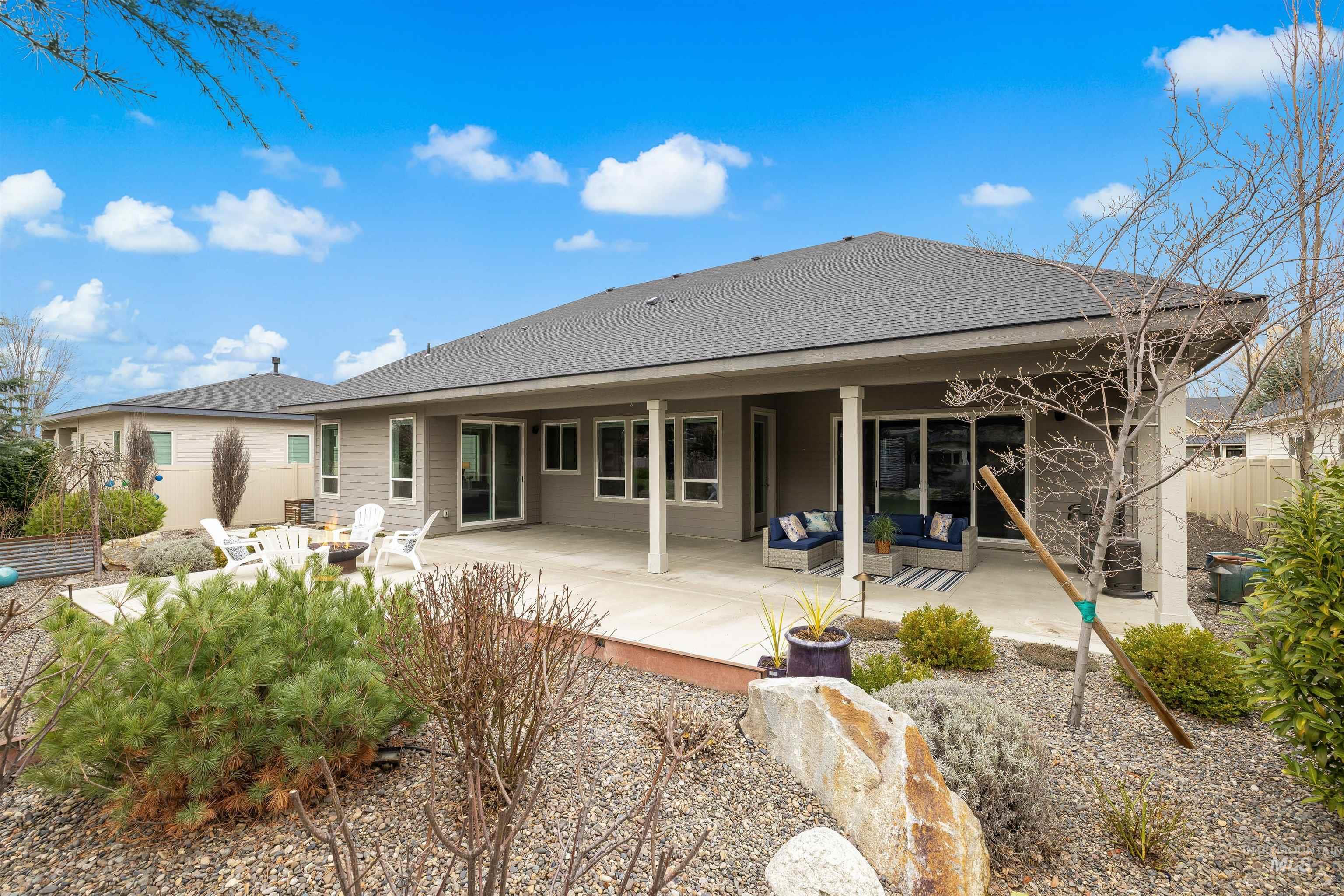 4143 W Prickly Pear Dr, Eagle, Idaho 83616, 3 Bedrooms, 2.5 Bathrooms, Residential For Sale, Price $874,900, 98978058