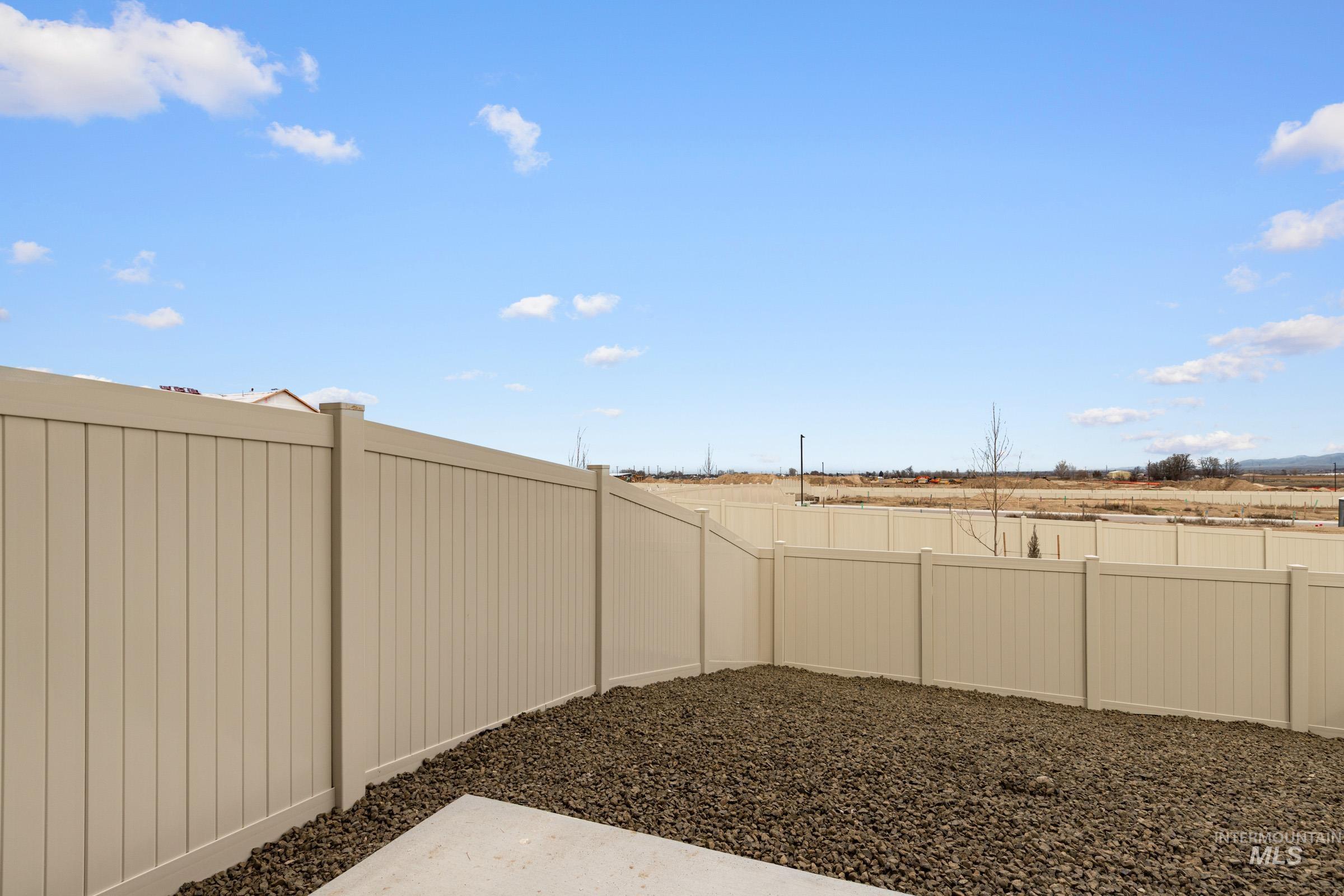 10830 Rutland St, Caldwell, Idaho 83605, 3 Bedrooms, 2.5 Bathrooms, Residential For Sale, Price $374,990,MLS 98978059